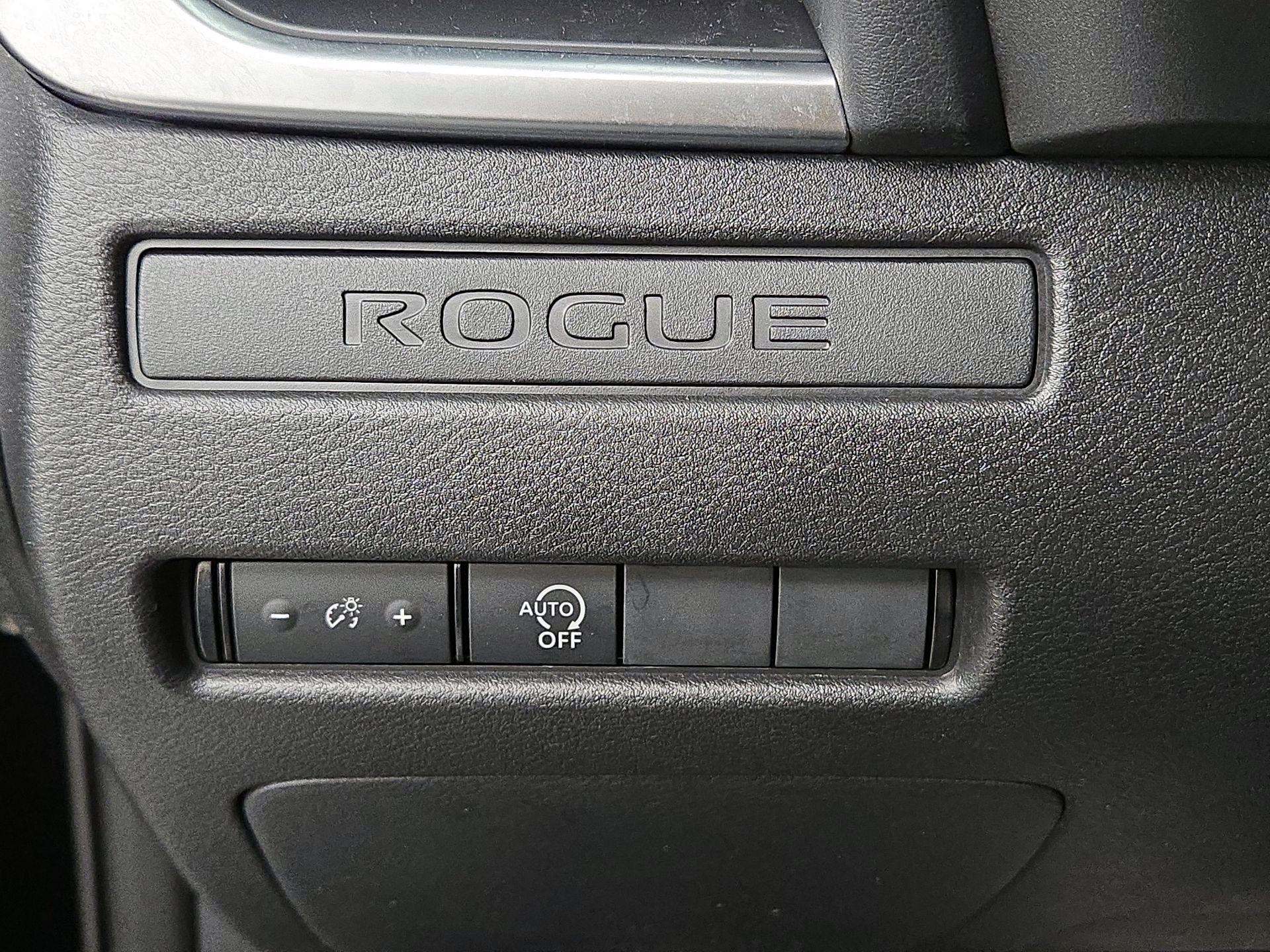 Thumbnail: 2023 Nissan Rogue - 13