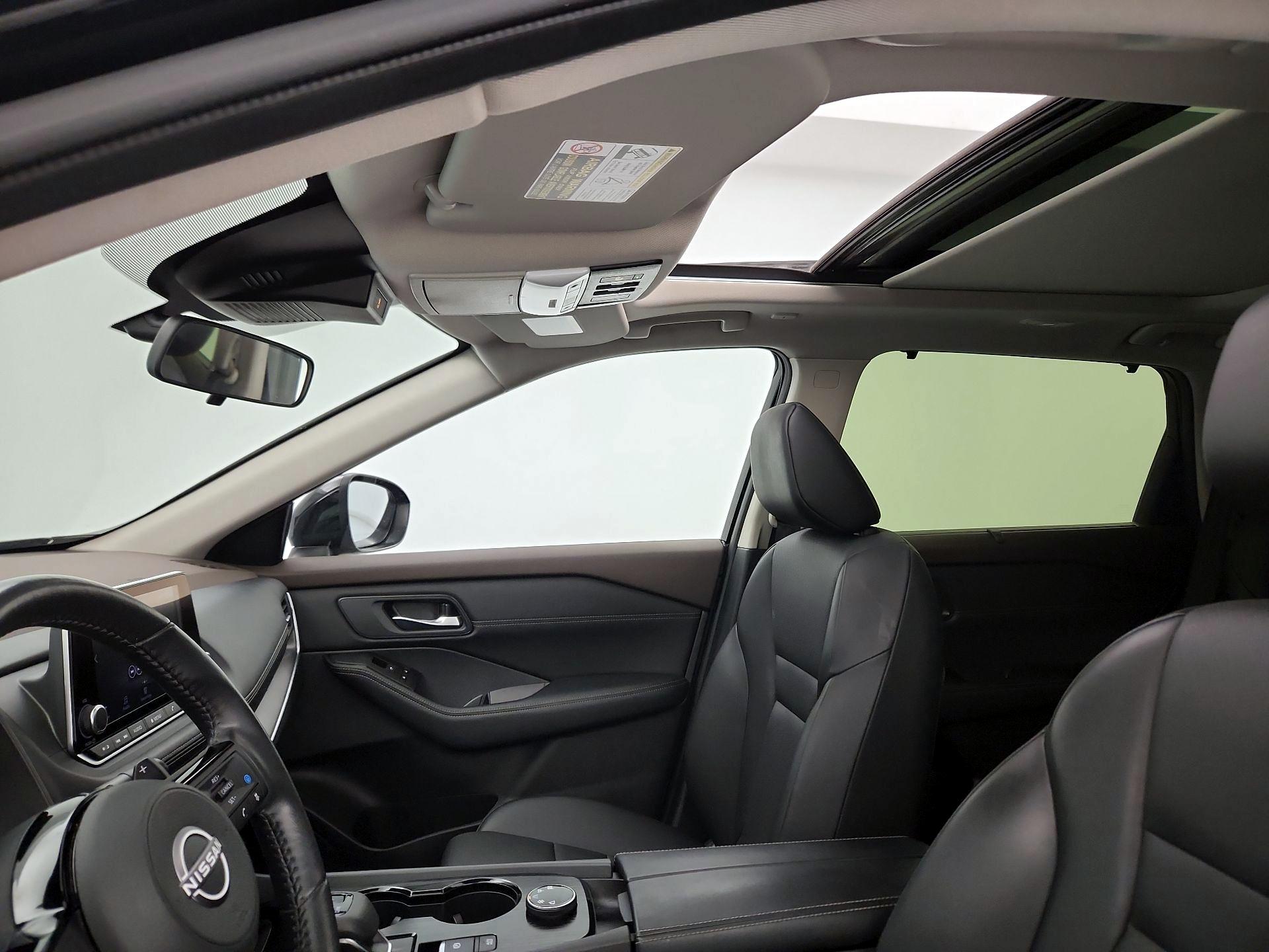 Thumbnail: 2023 Nissan Rogue - 19