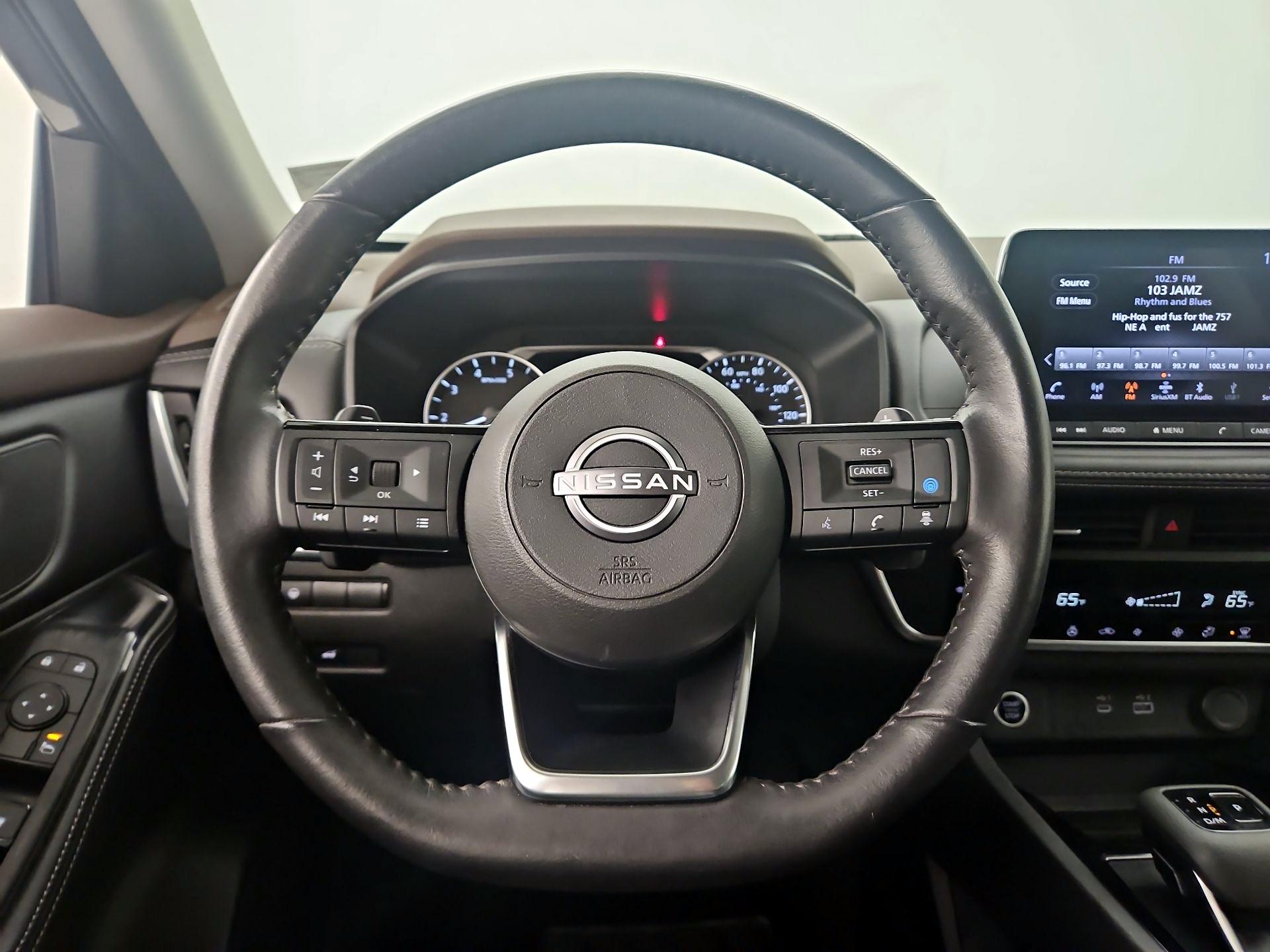 Thumbnail: 2023 Nissan Rogue - 10