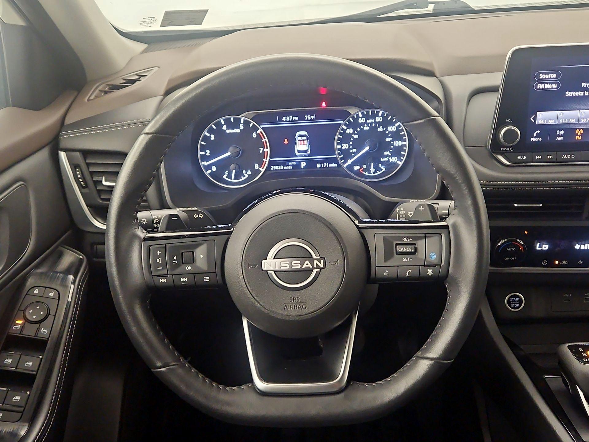 Thumbnail: 2023 Nissan Rogue - 10