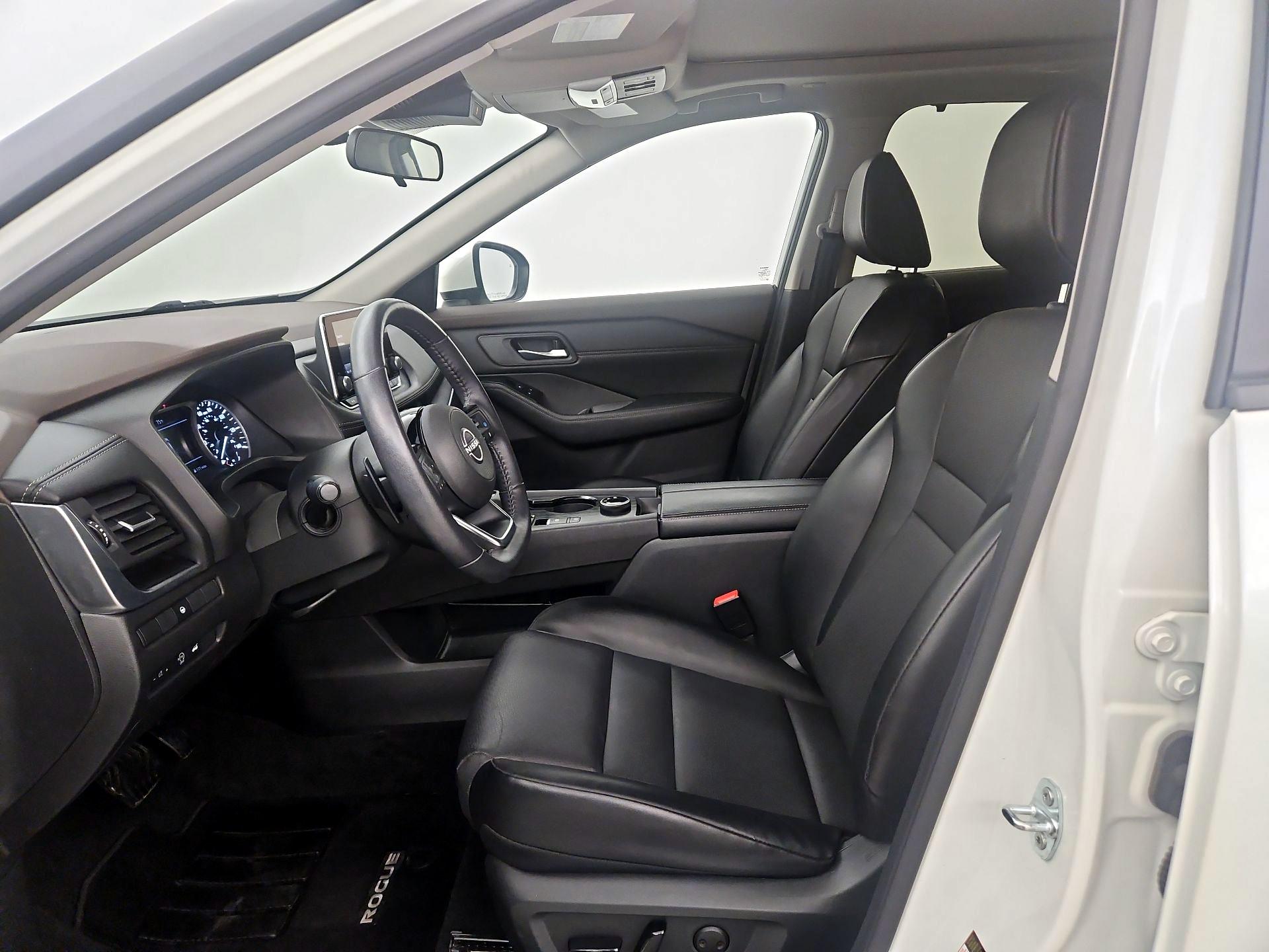 Thumbnail: 2023 Nissan Rogue - 11