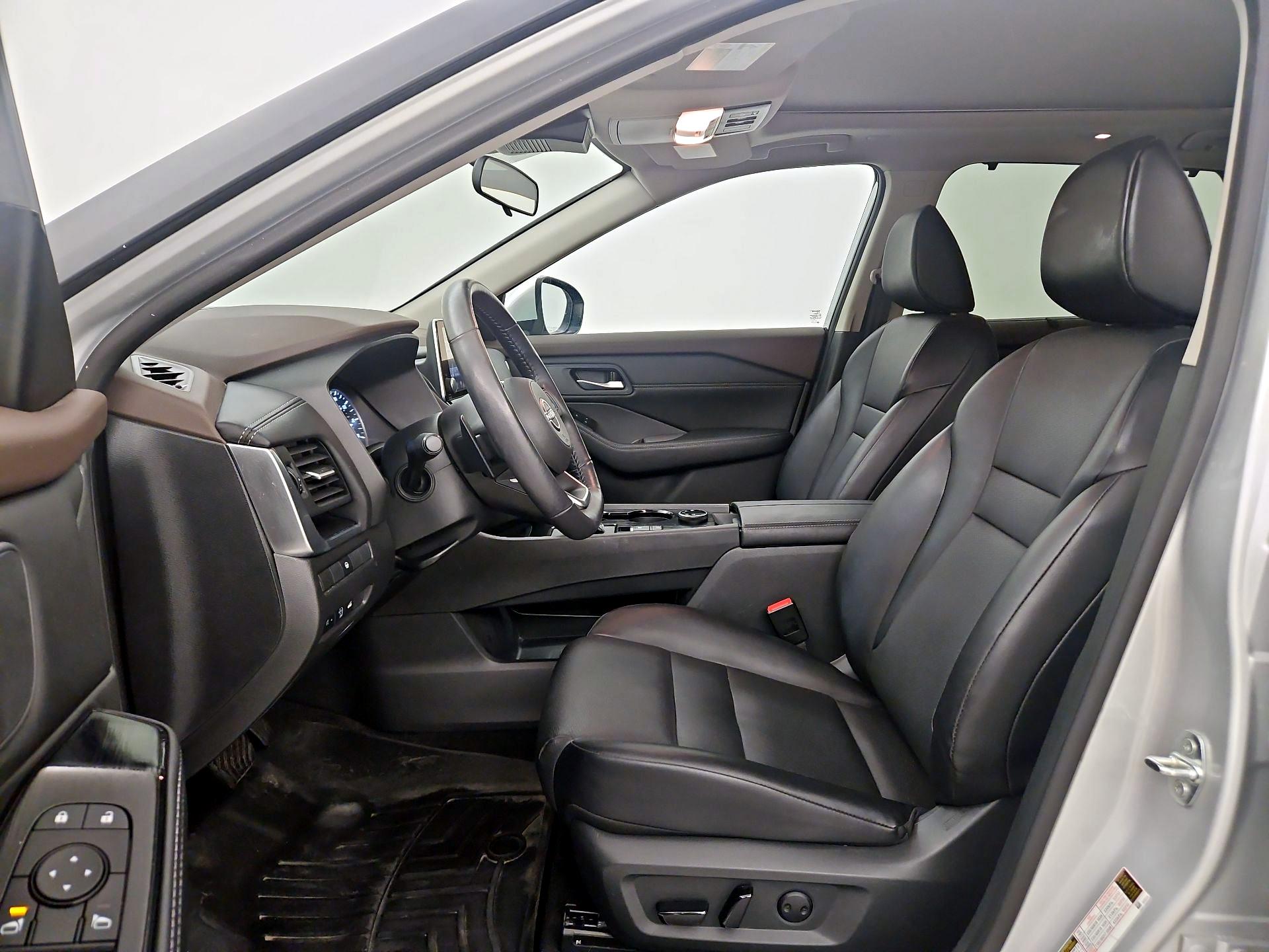 Thumbnail: 2023 Nissan Rogue - 11