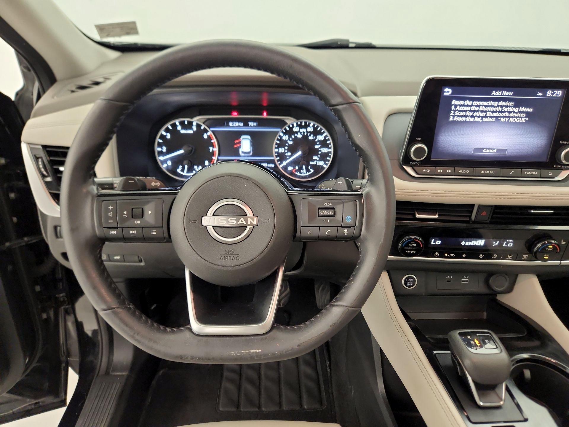 Thumbnail: 2023 Nissan Rogue - 10