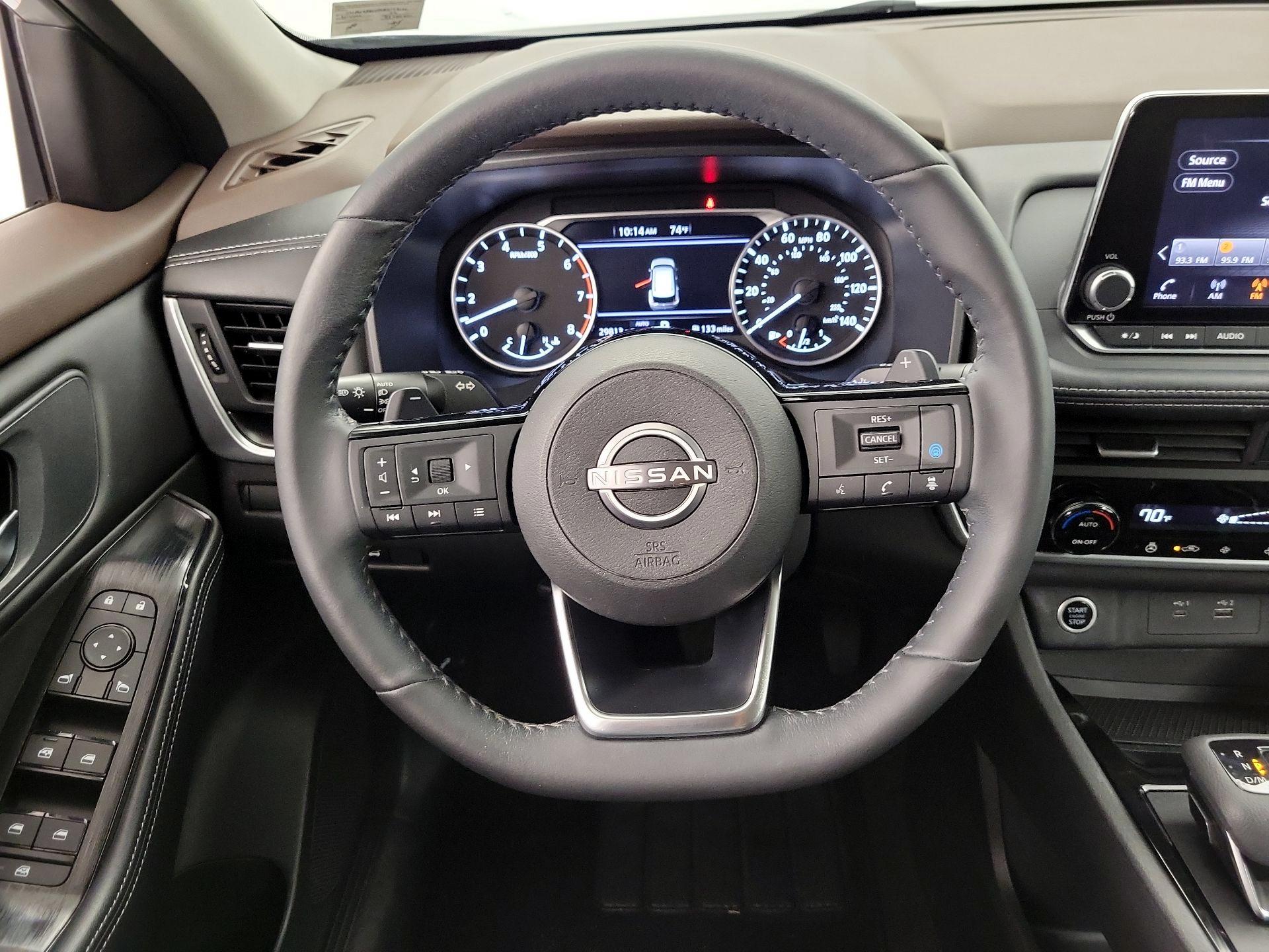 Thumbnail: 2023 Nissan Rogue - 10