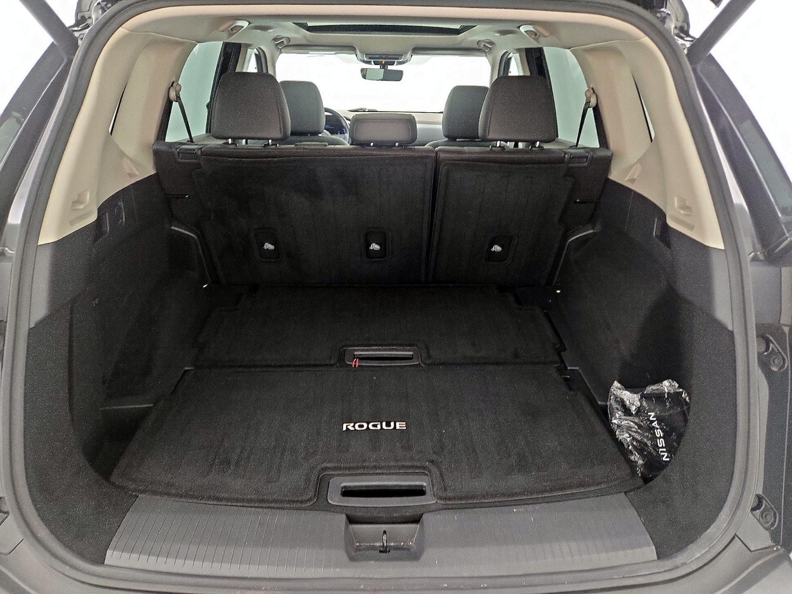 2023 Nissan Rogue Platinum - Photo 23