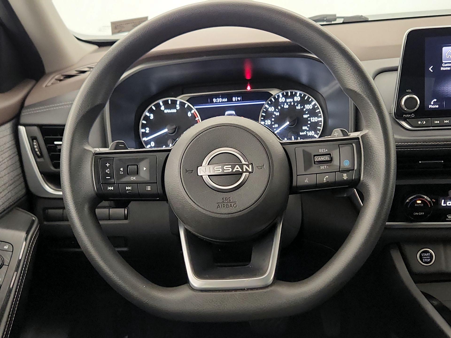 Thumbnail: 2023 Nissan Rogue - 10