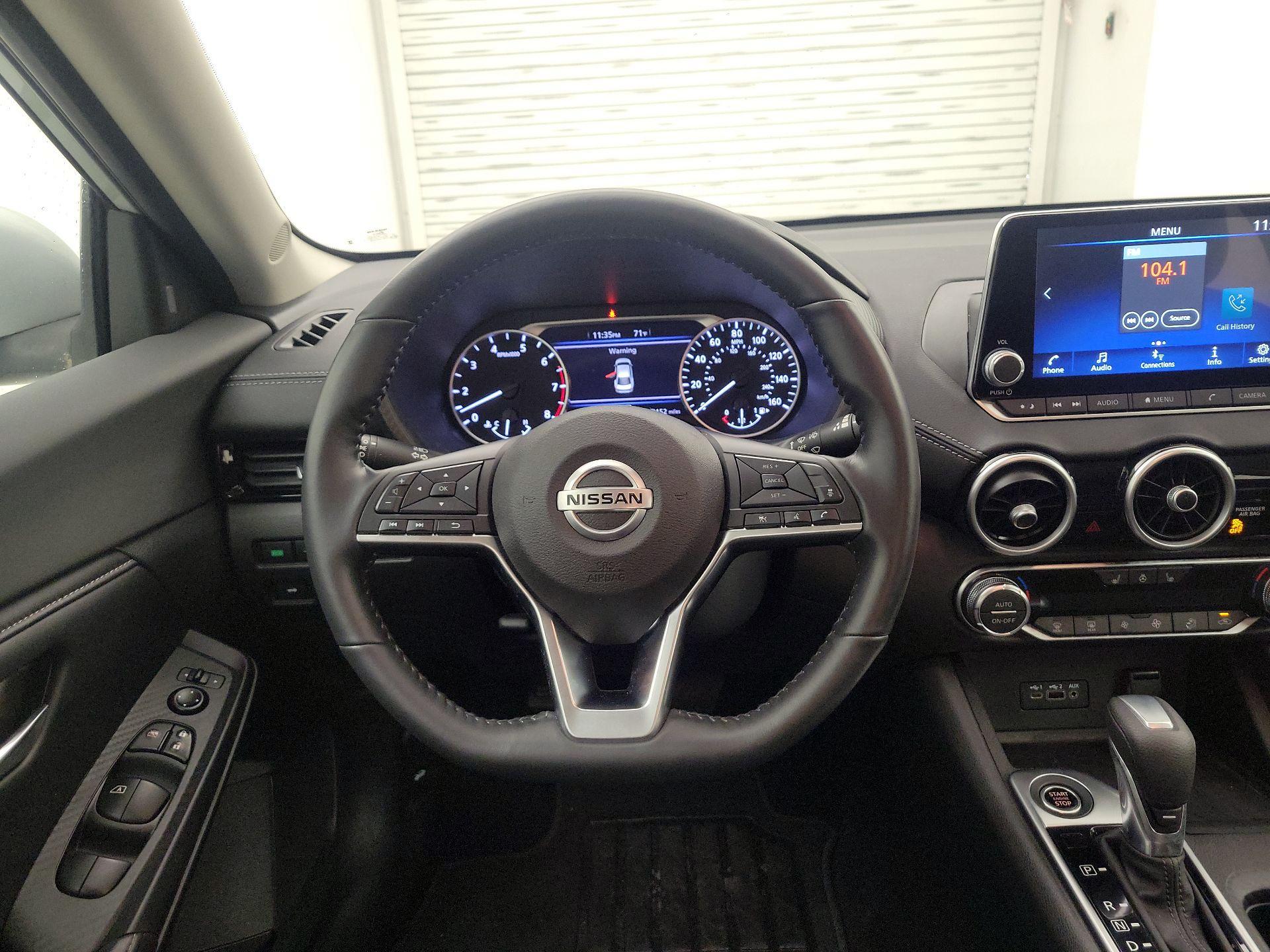 Thumbnail: 2023 Nissan Sentra - 10