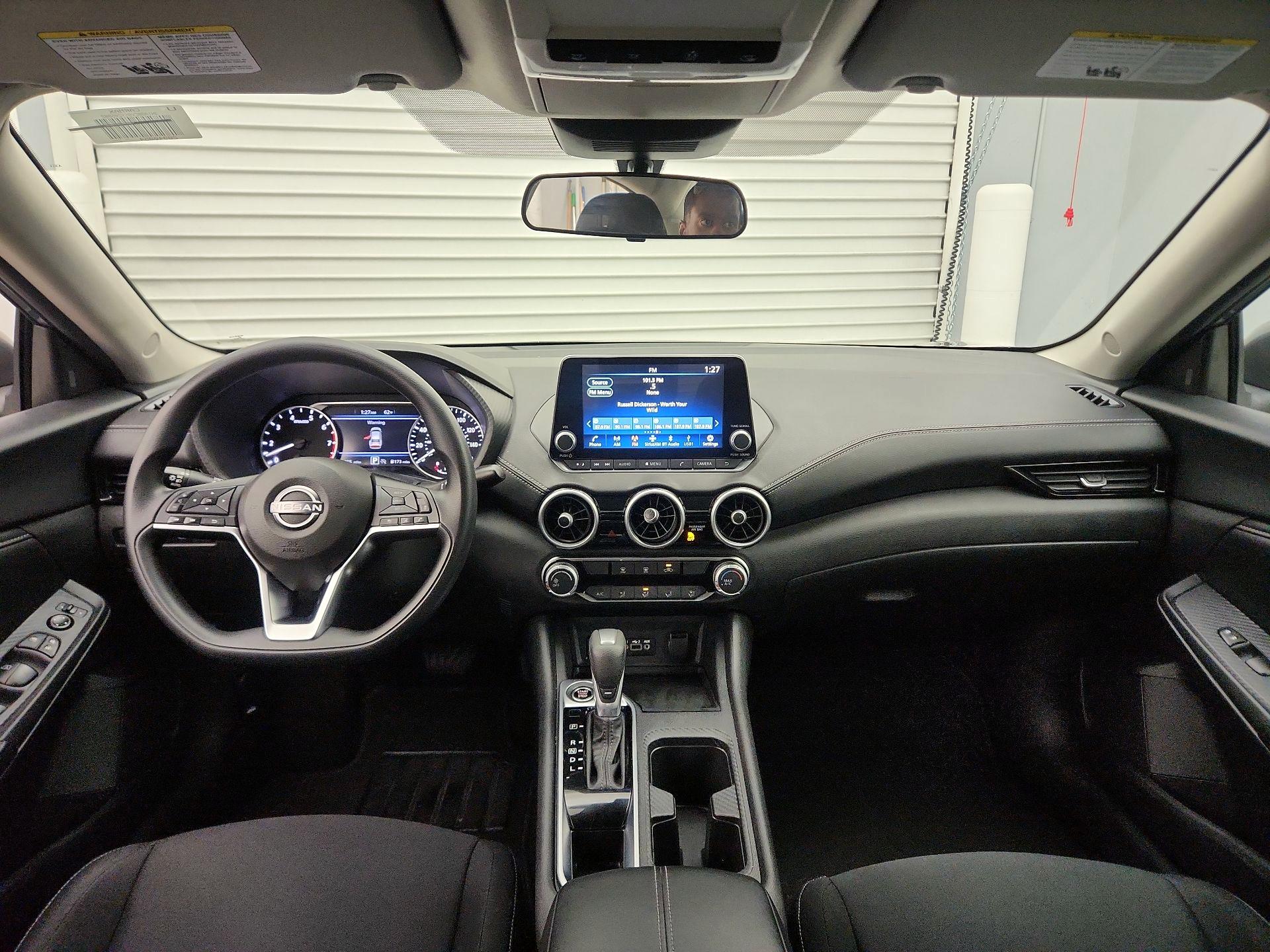 Thumbnail: 2025 Nissan Sentra - 9