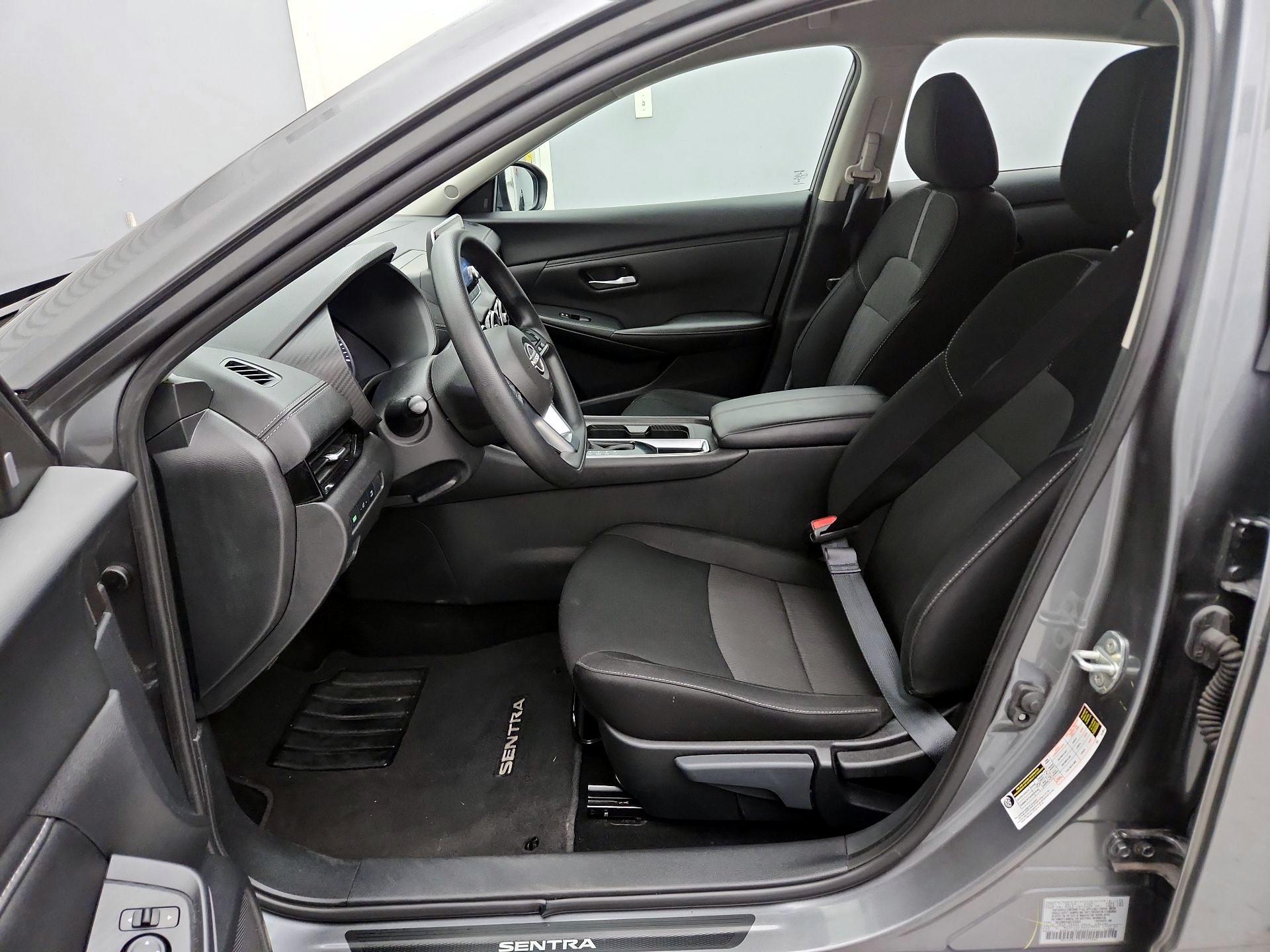 Thumbnail: 2025 Nissan Sentra - 11