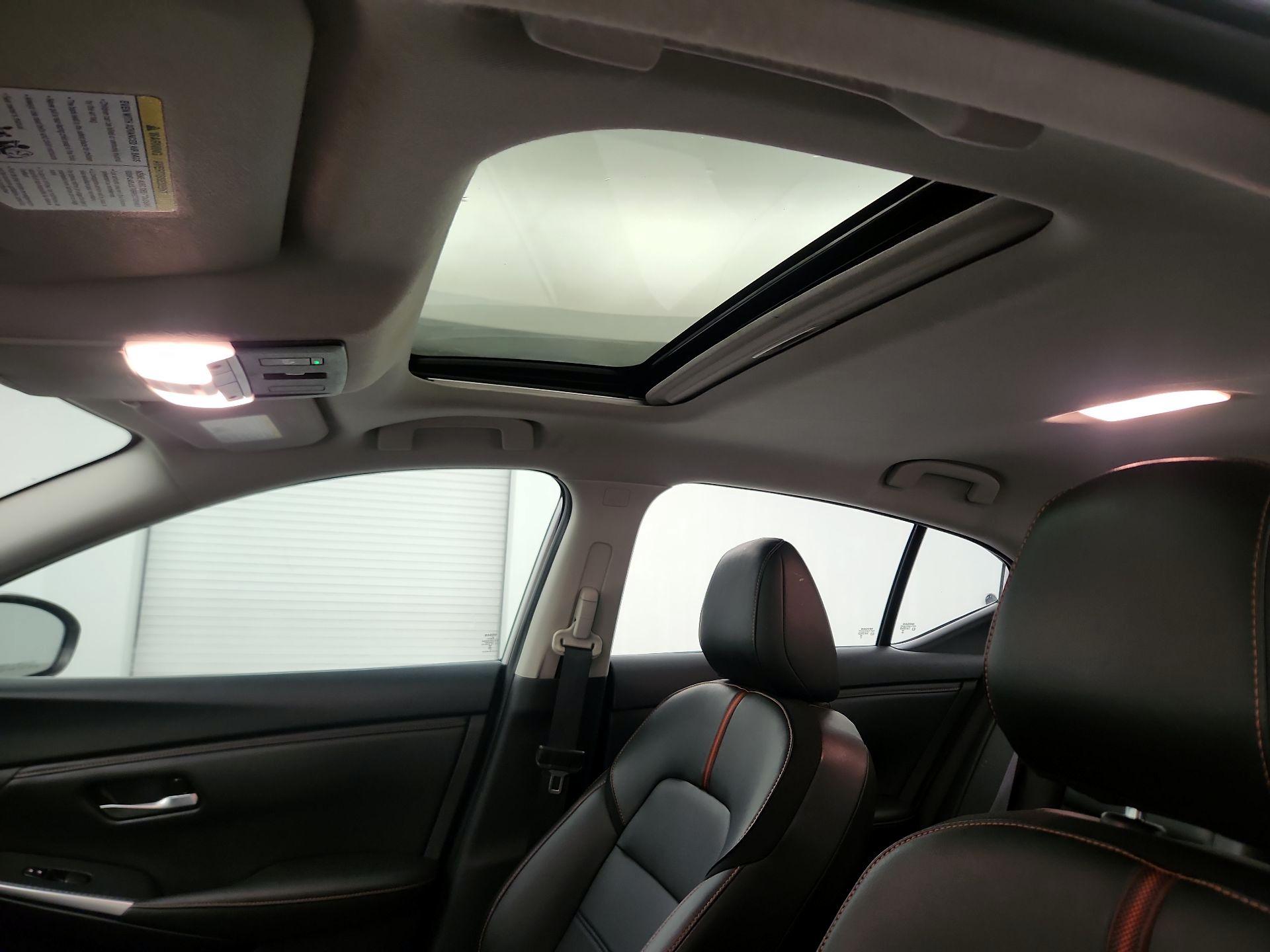 Thumbnail: 2023 Nissan Sentra - 19