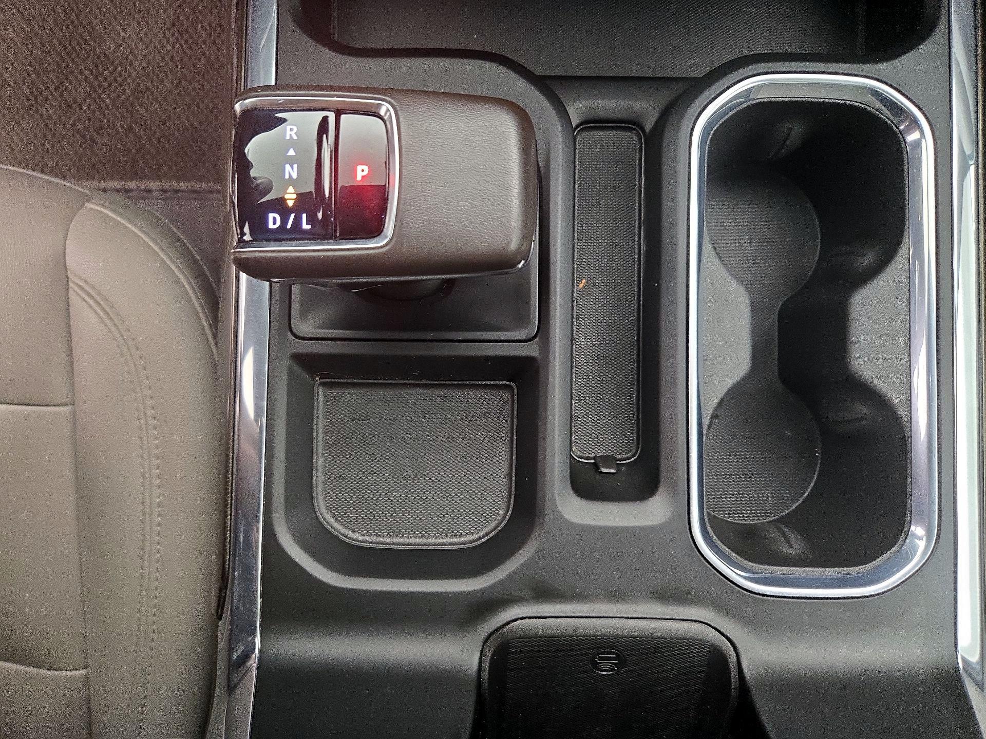 Thumbnail: 2022 Chevrolet Silverado 1500 - 18