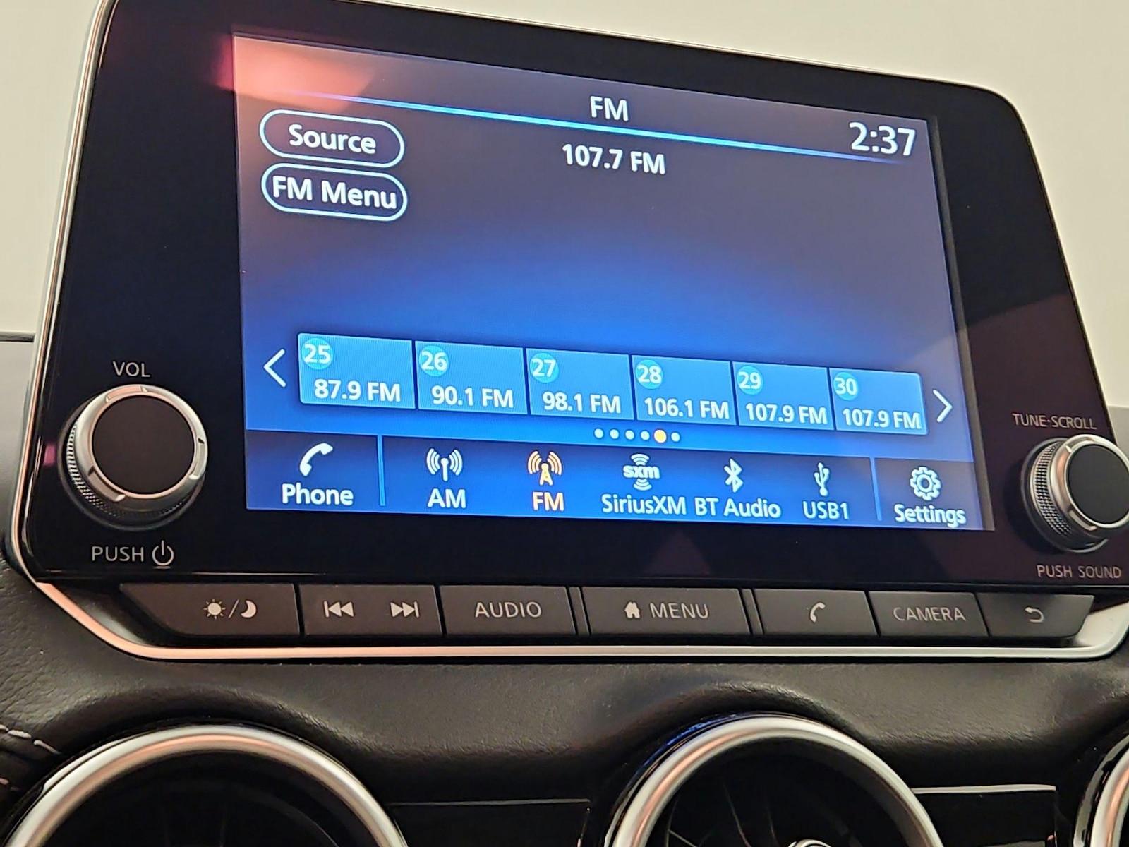 2024 Nissan Sentra SV - Photo 16