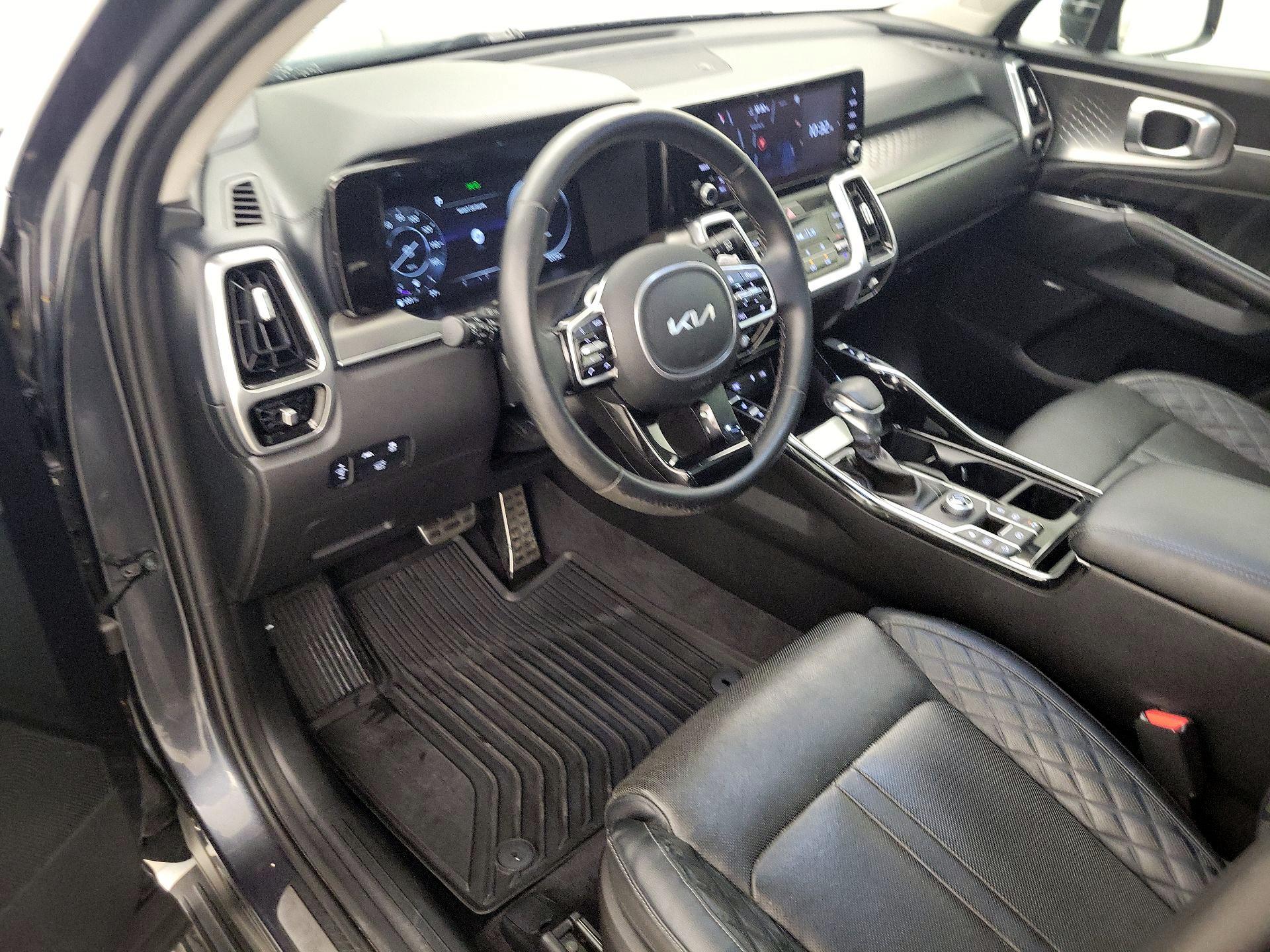 Thumbnail: 2022 Kia Sorento - 11