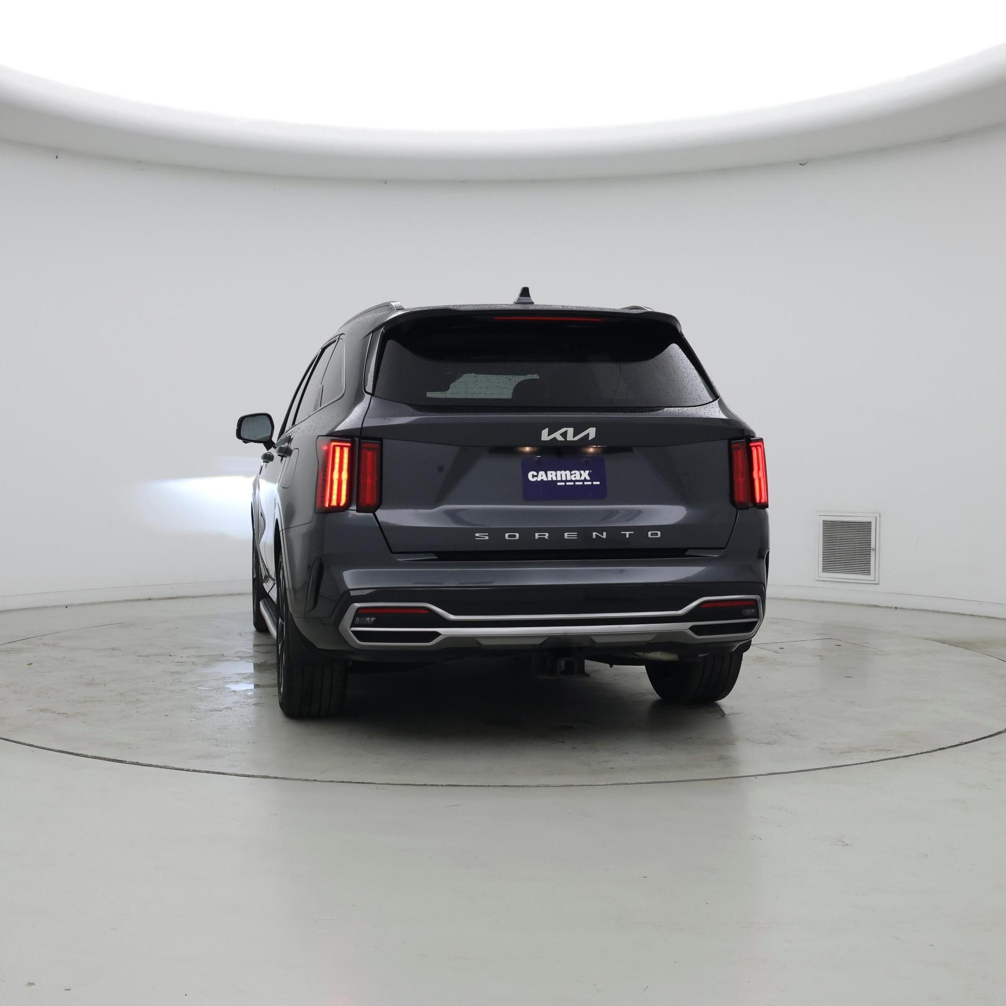 Thumbnail: 2022 Kia Sorento - 6