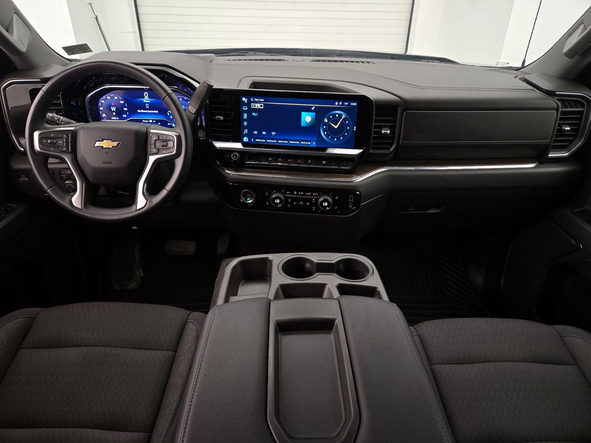 Thumbnail: 2023 Chevrolet Silverado 1500 - 9