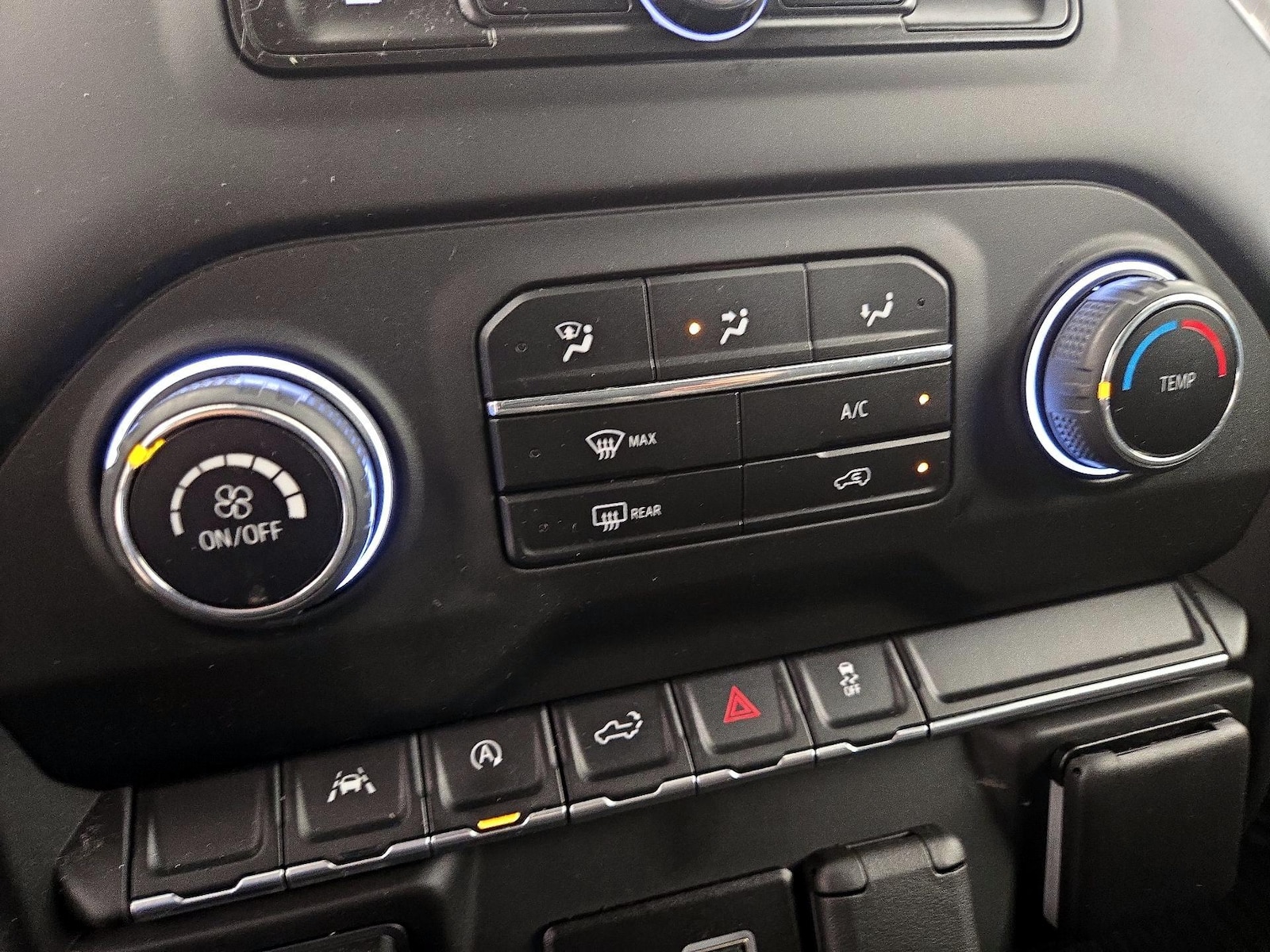 2024 Chevrolet Silverado 1500 Work Truck - Photo 17