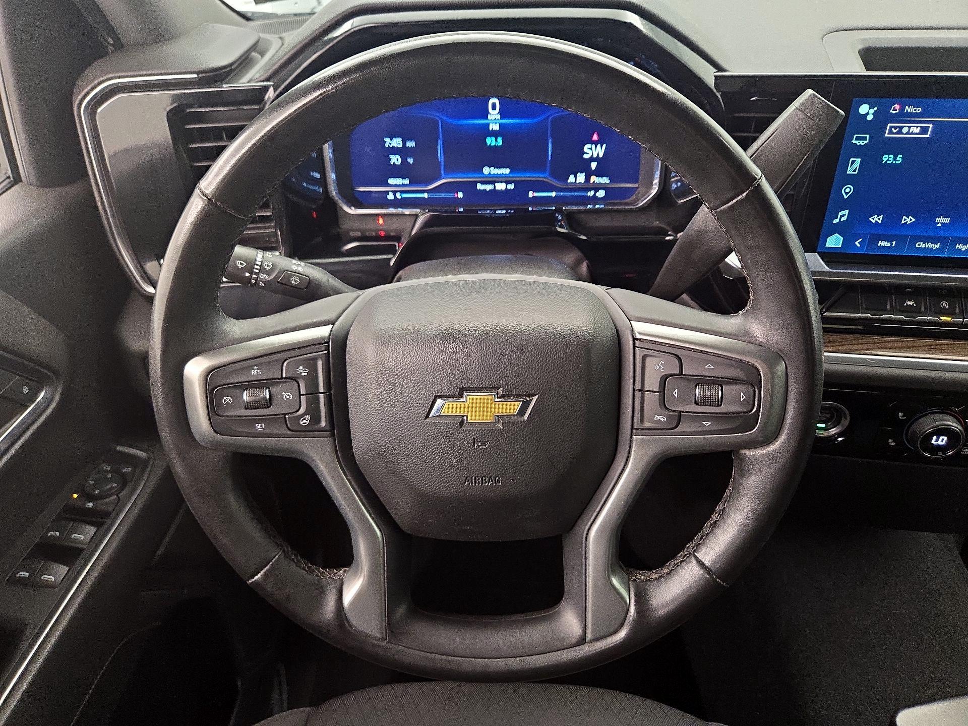 Thumbnail: 2023 Chevrolet Silverado 1500 - 10