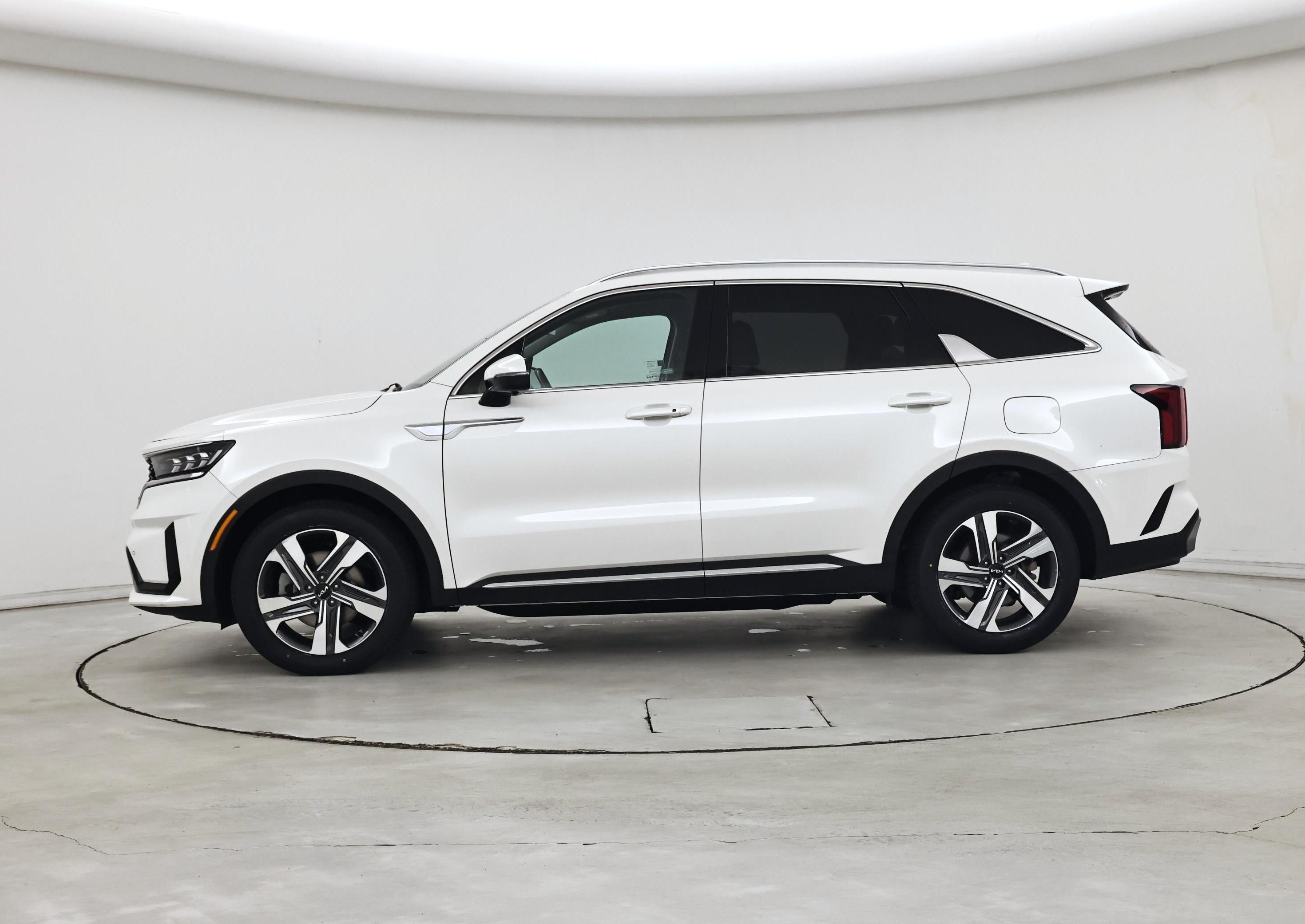 Thumbnail: 2023 Kia Sorento - 3
