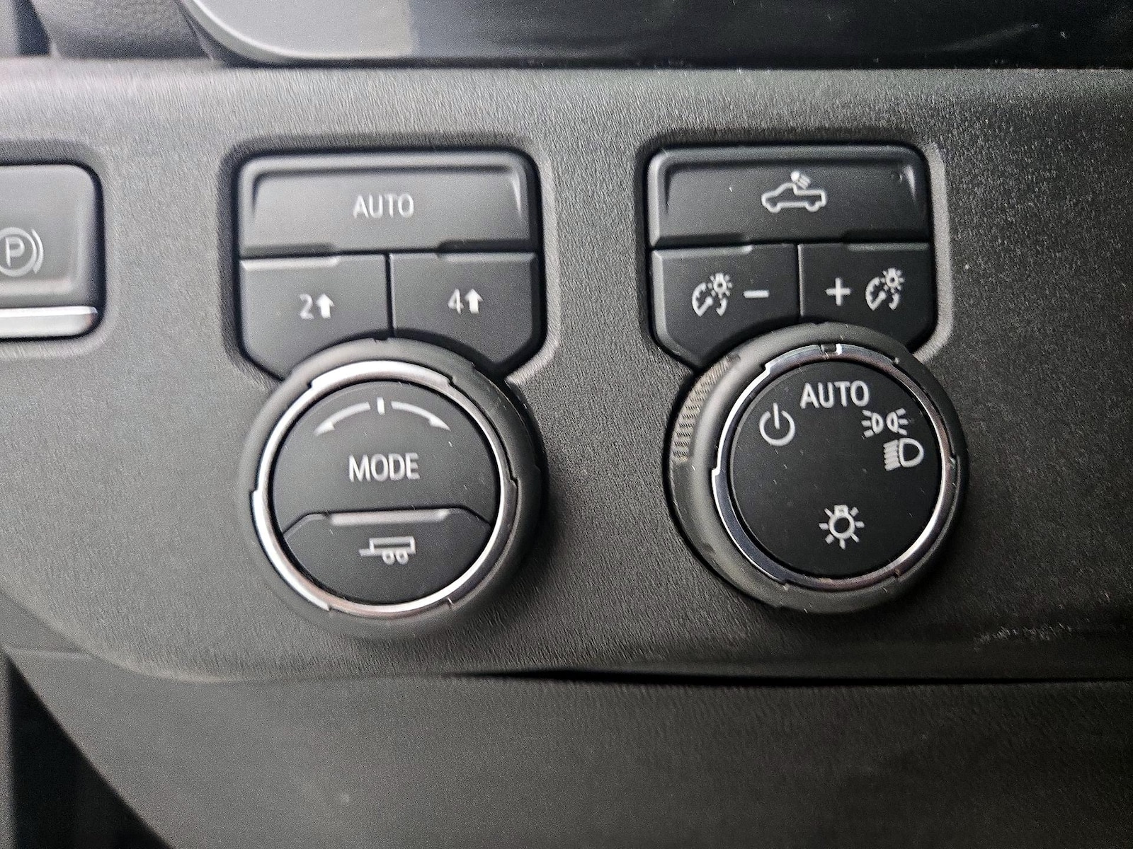 2023 Chevrolet Silverado 1500 LT - Photo 14