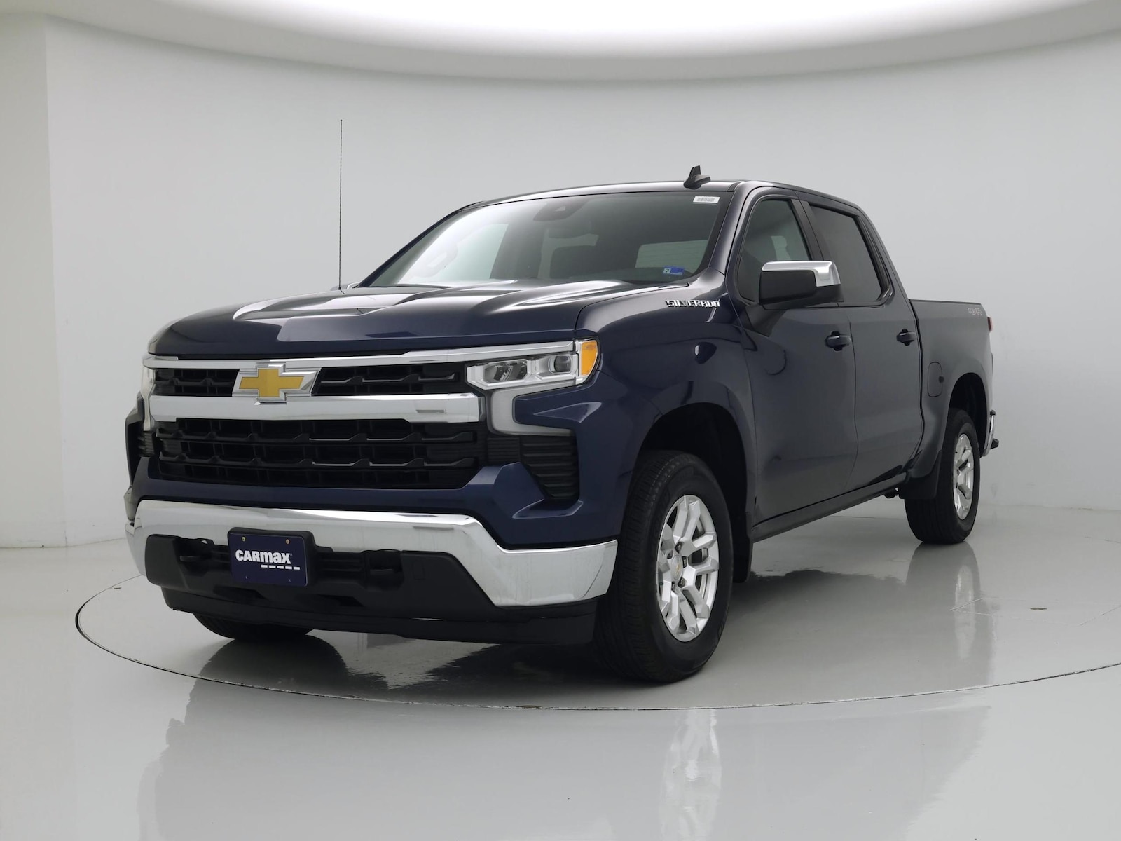 2023 Chevrolet Silverado 1500 LT - Photo 5