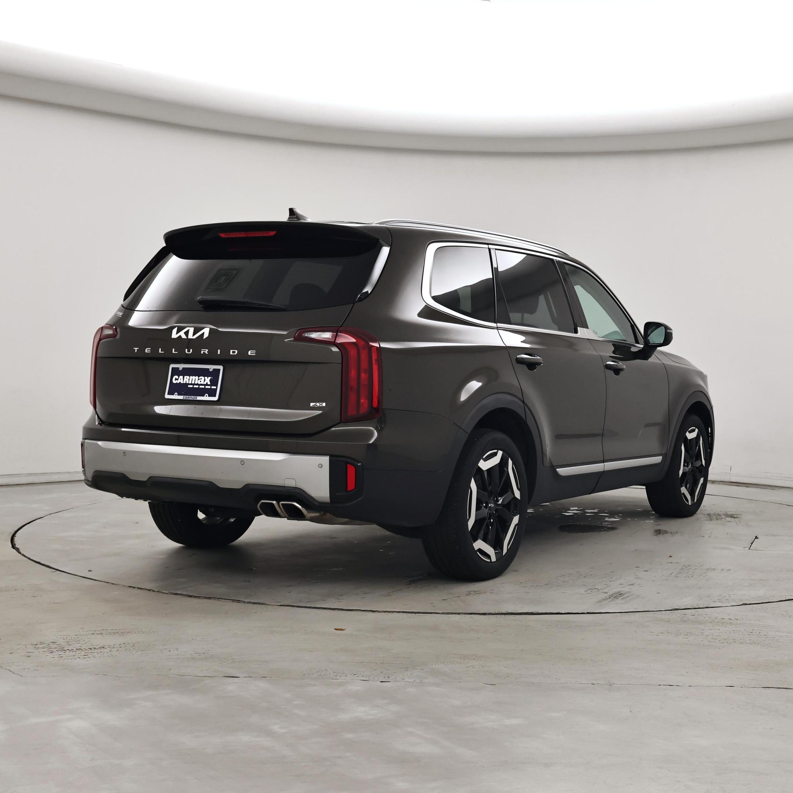 Thumbnail: 2023 Kia Telluride - 8