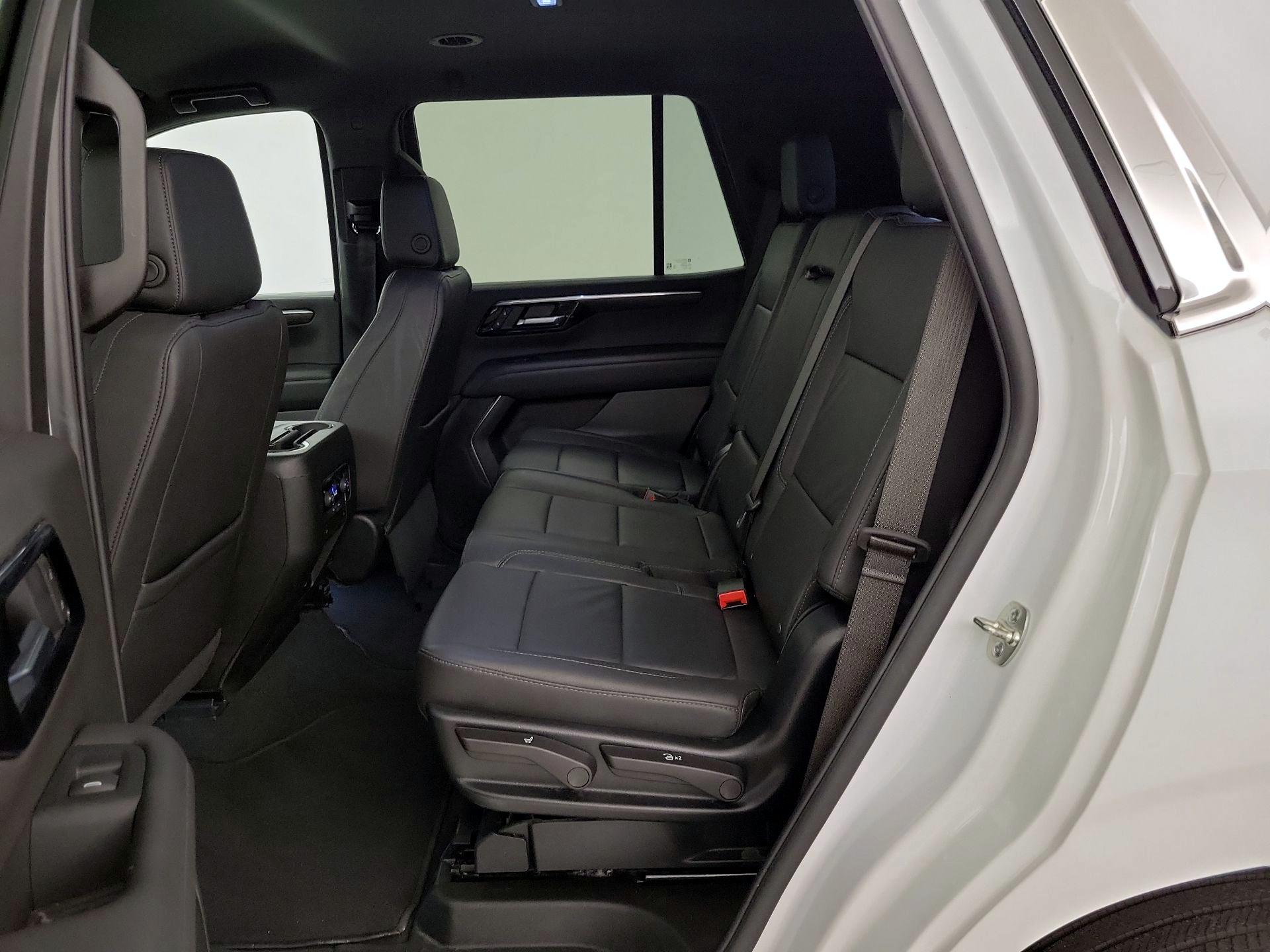 Thumbnail: 2025 Chevrolet Tahoe - 19