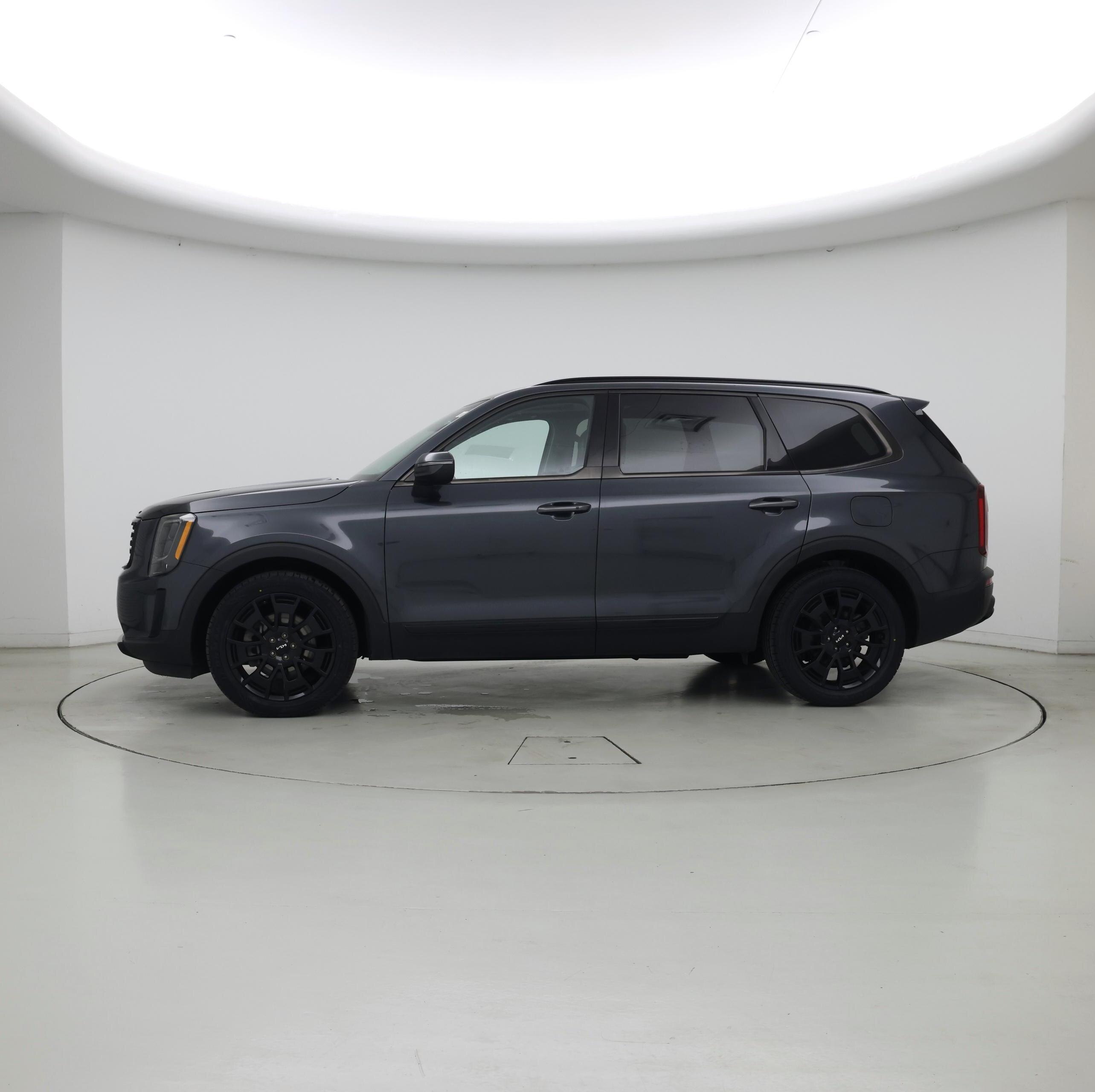 Thumbnail: 2022 Kia Telluride - 3