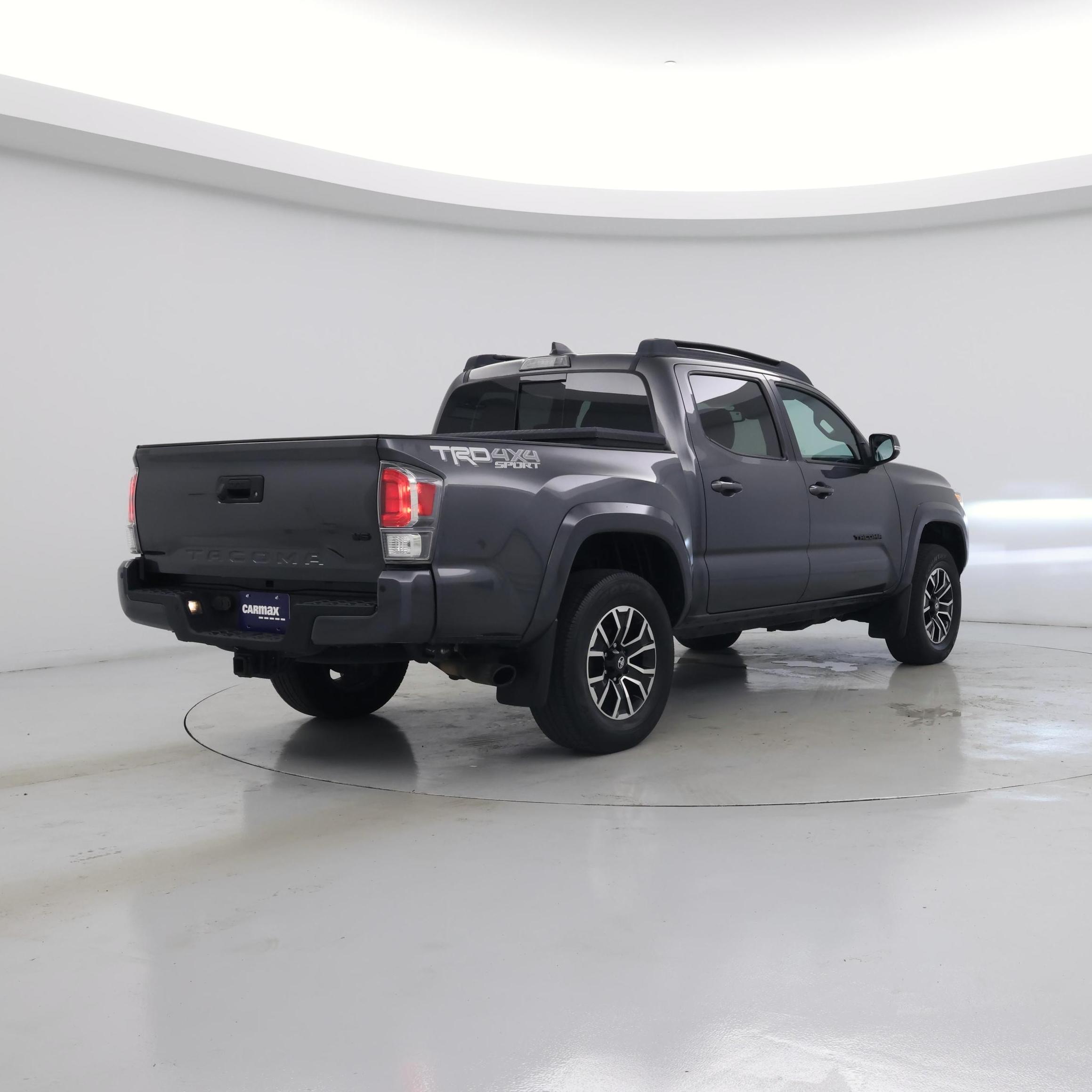 Thumbnail: 2022 Toyota Tacoma - 8