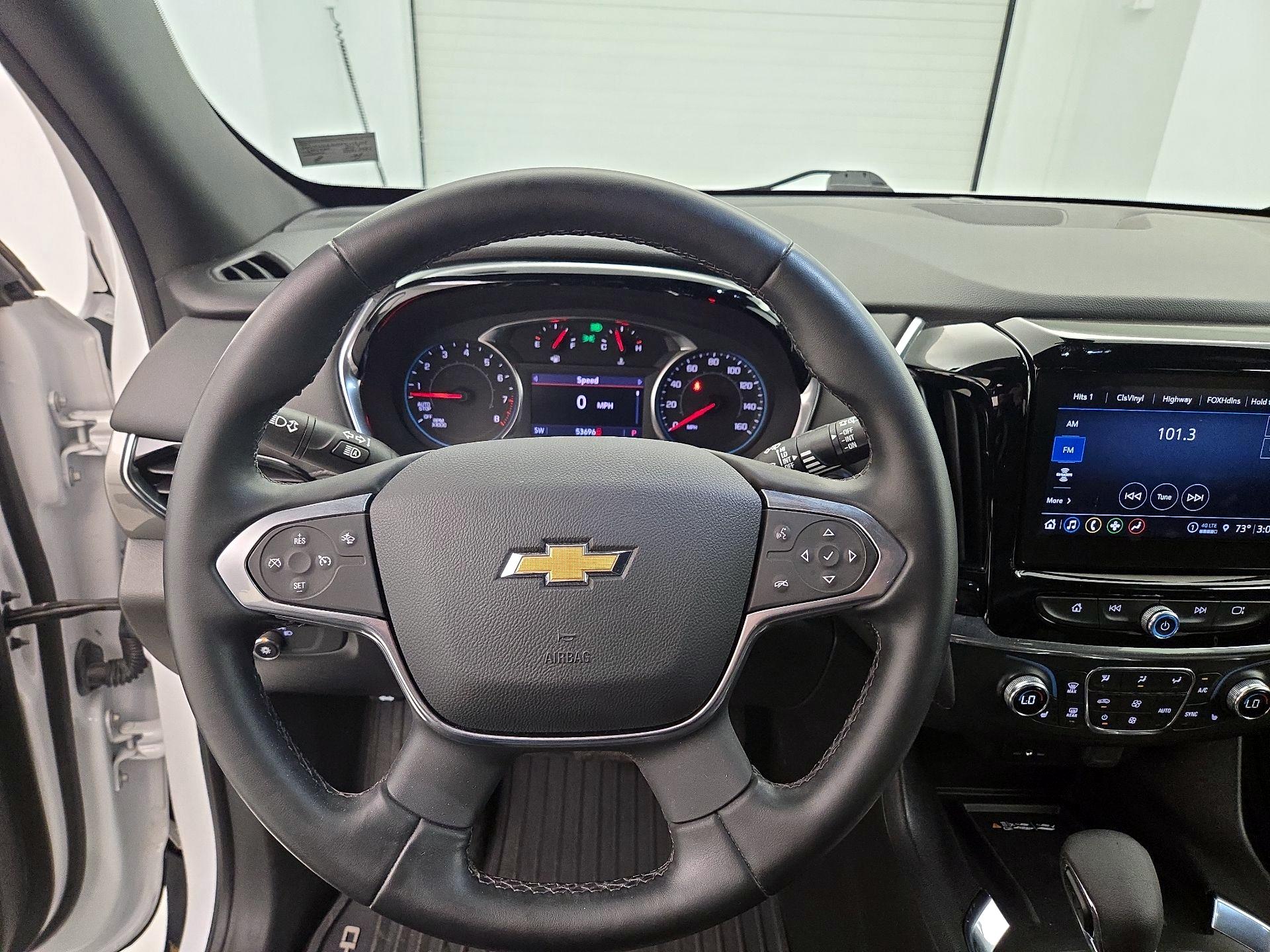 Thumbnail: 2023 Chevrolet Traverse - 10