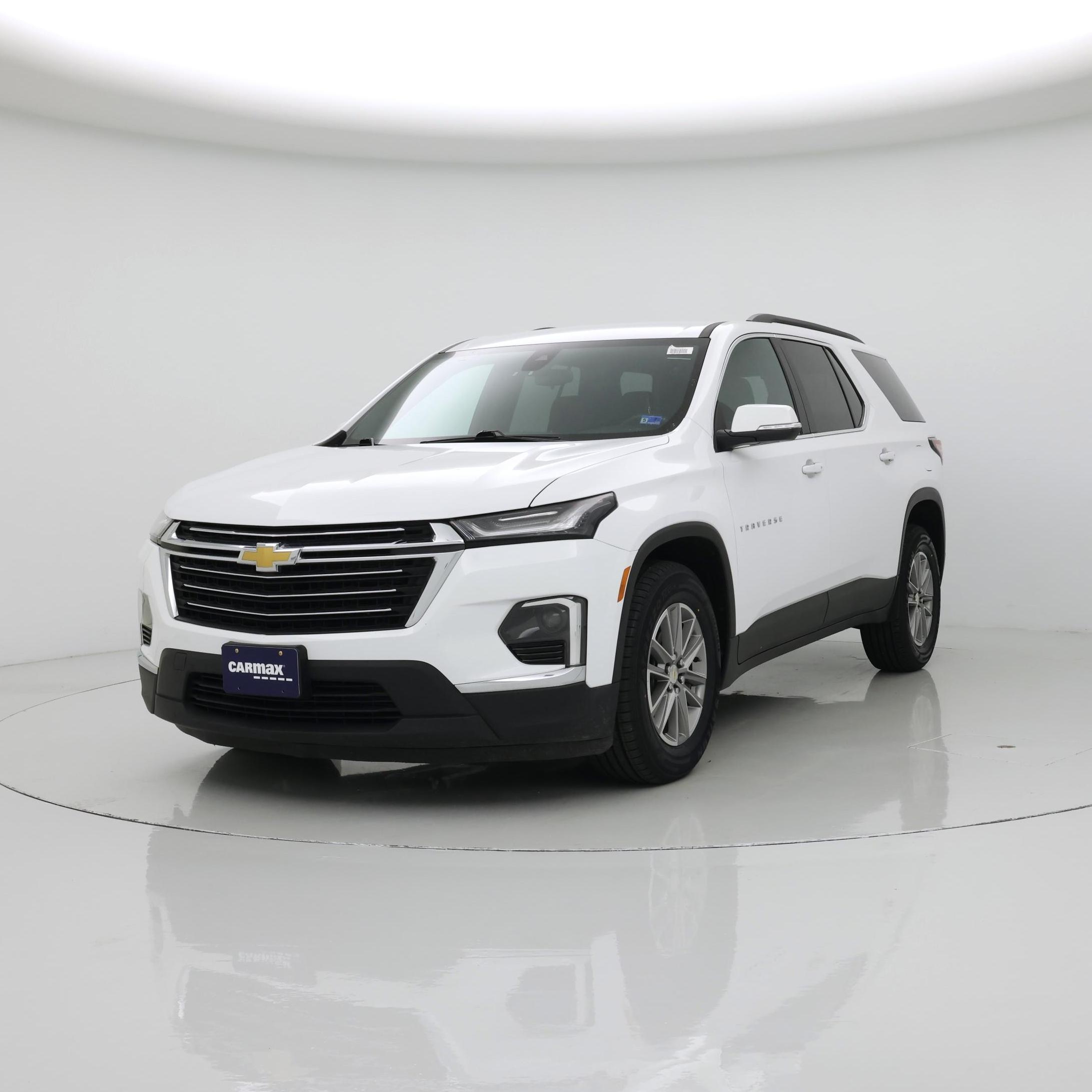 Thumbnail: 2023 Chevrolet Traverse - 4