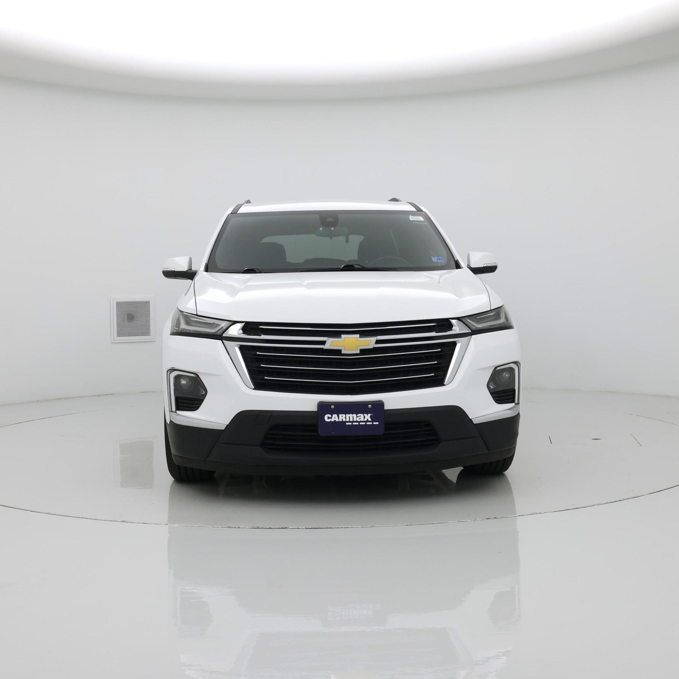 Thumbnail: 2023 Chevrolet Traverse - 5
