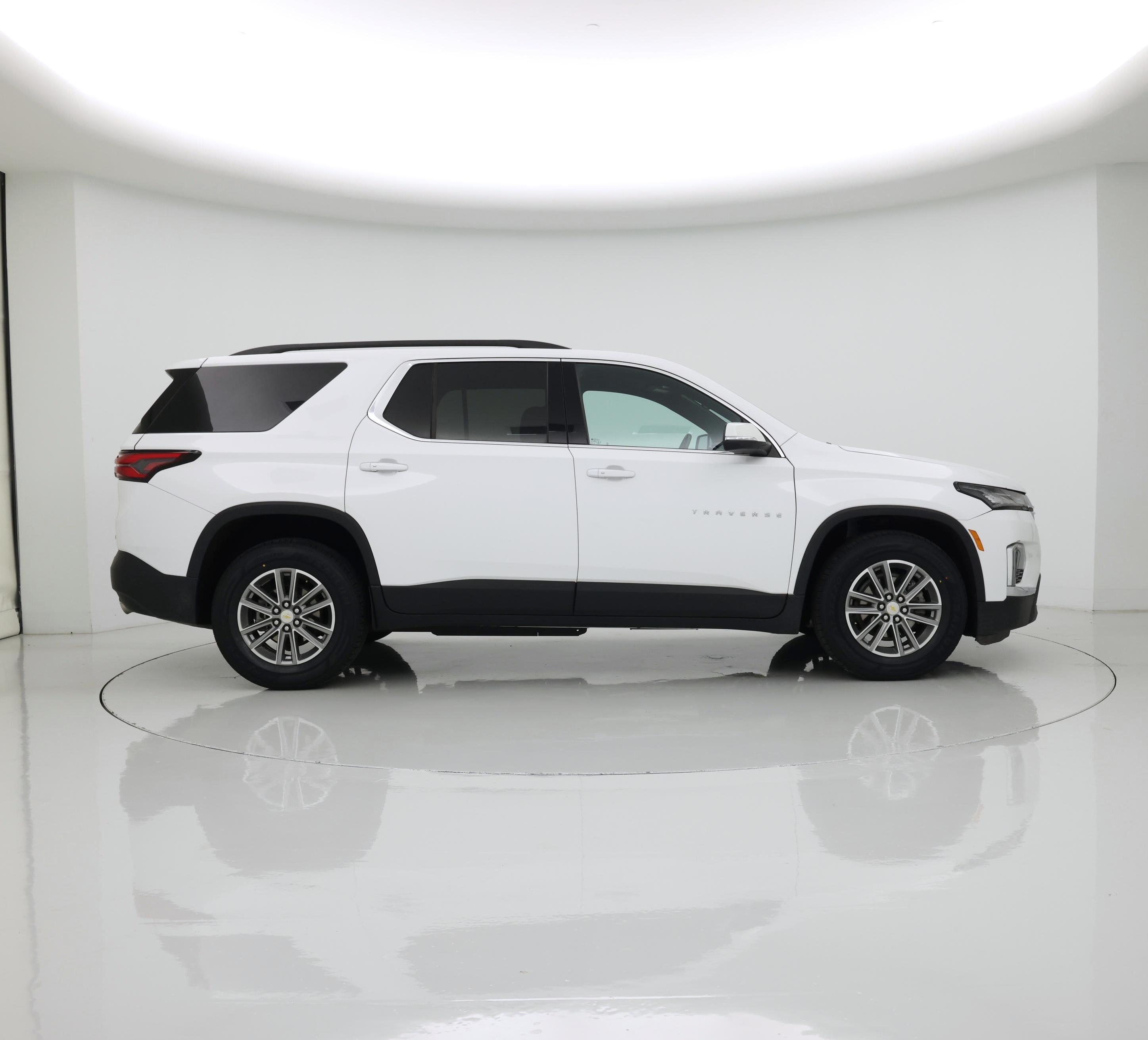 Thumbnail: 2023 Chevrolet Traverse - 7