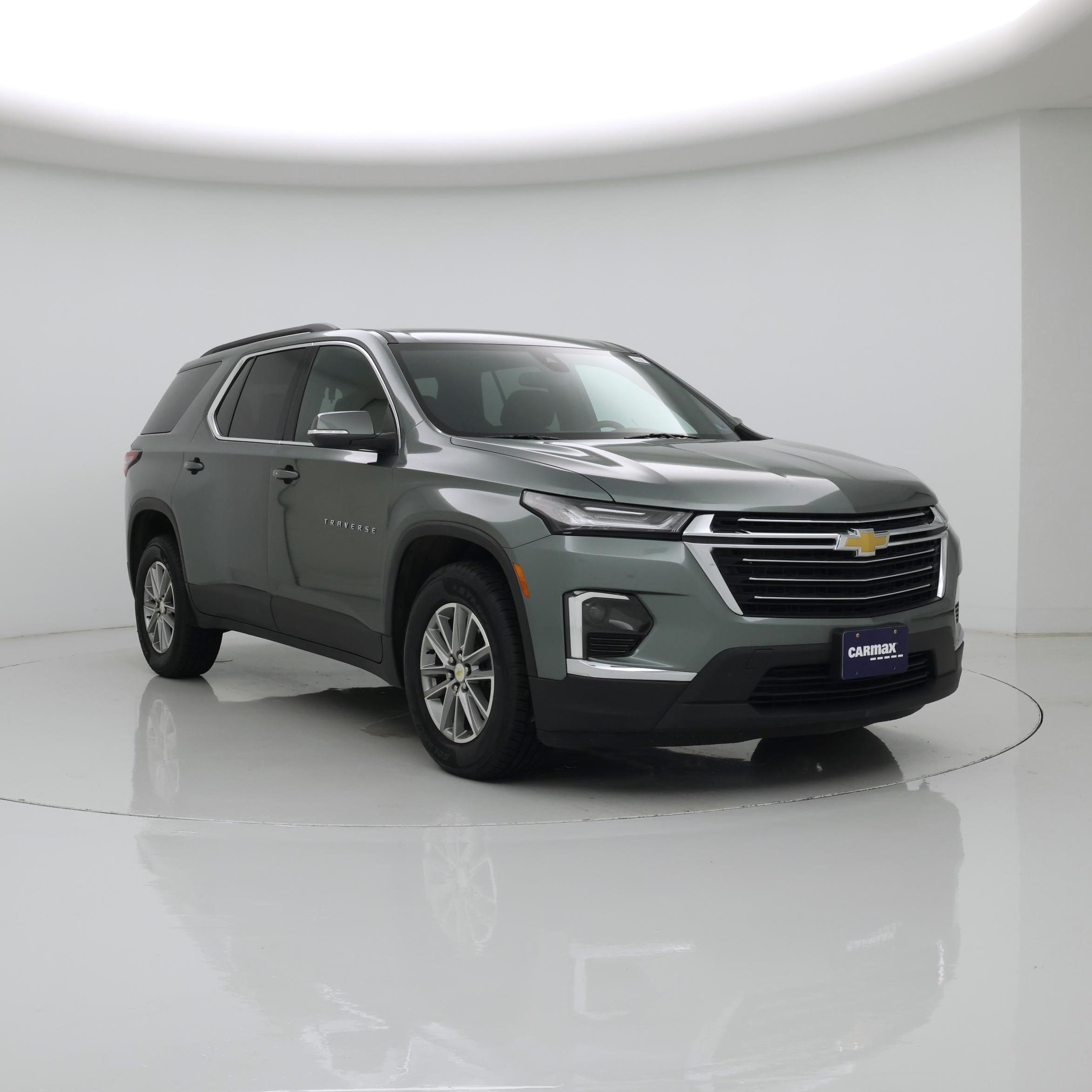 Green 2023 Chevrolet Traverse SUV / Crossover Four-Wheel Drive Automatic