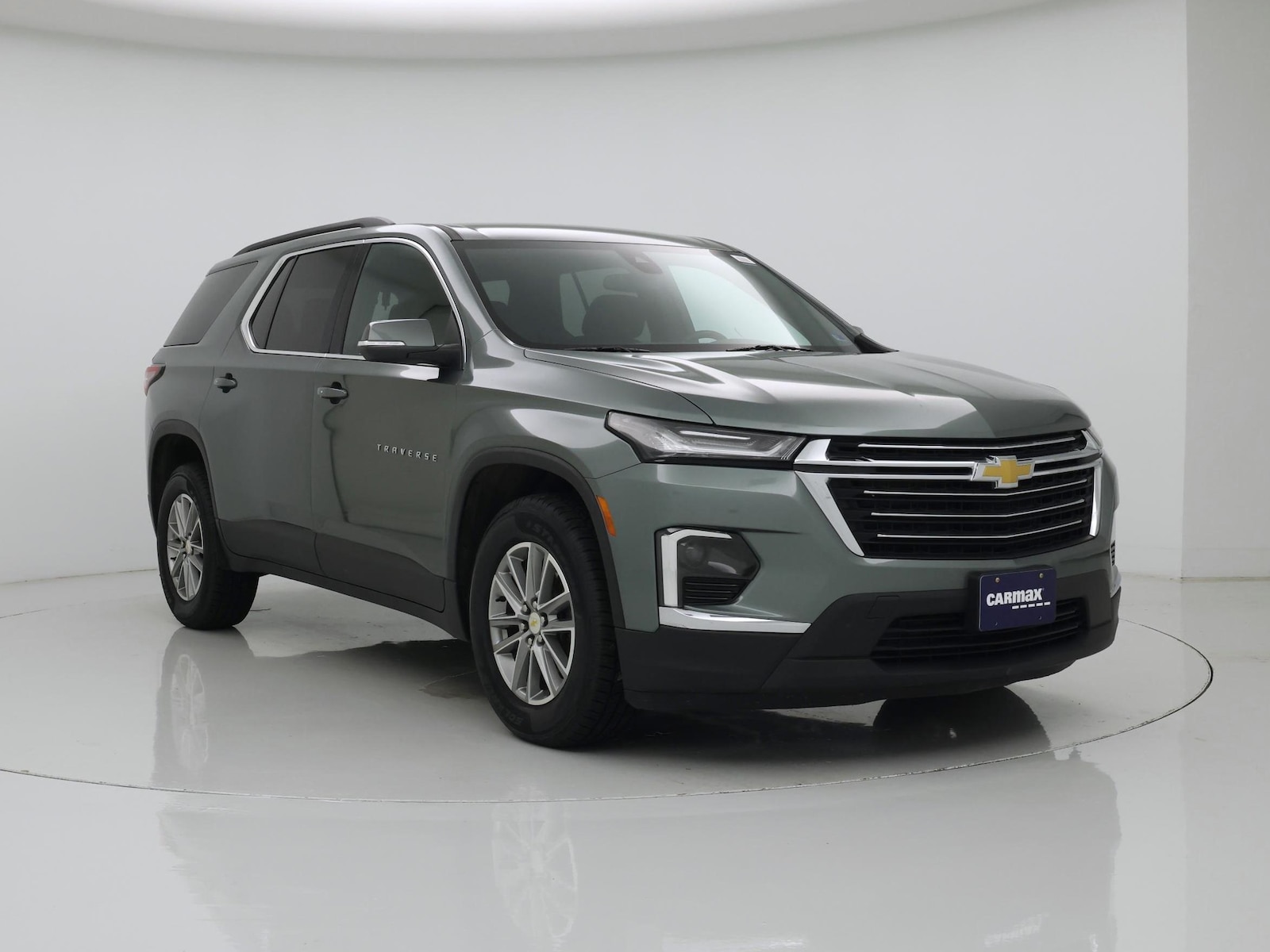 2023 Chevrolet Traverse 1LT - Photo 2