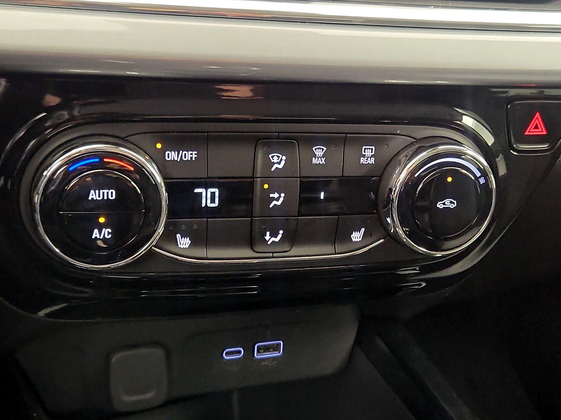 Thumbnail: 2025 Chevrolet Trax - 16