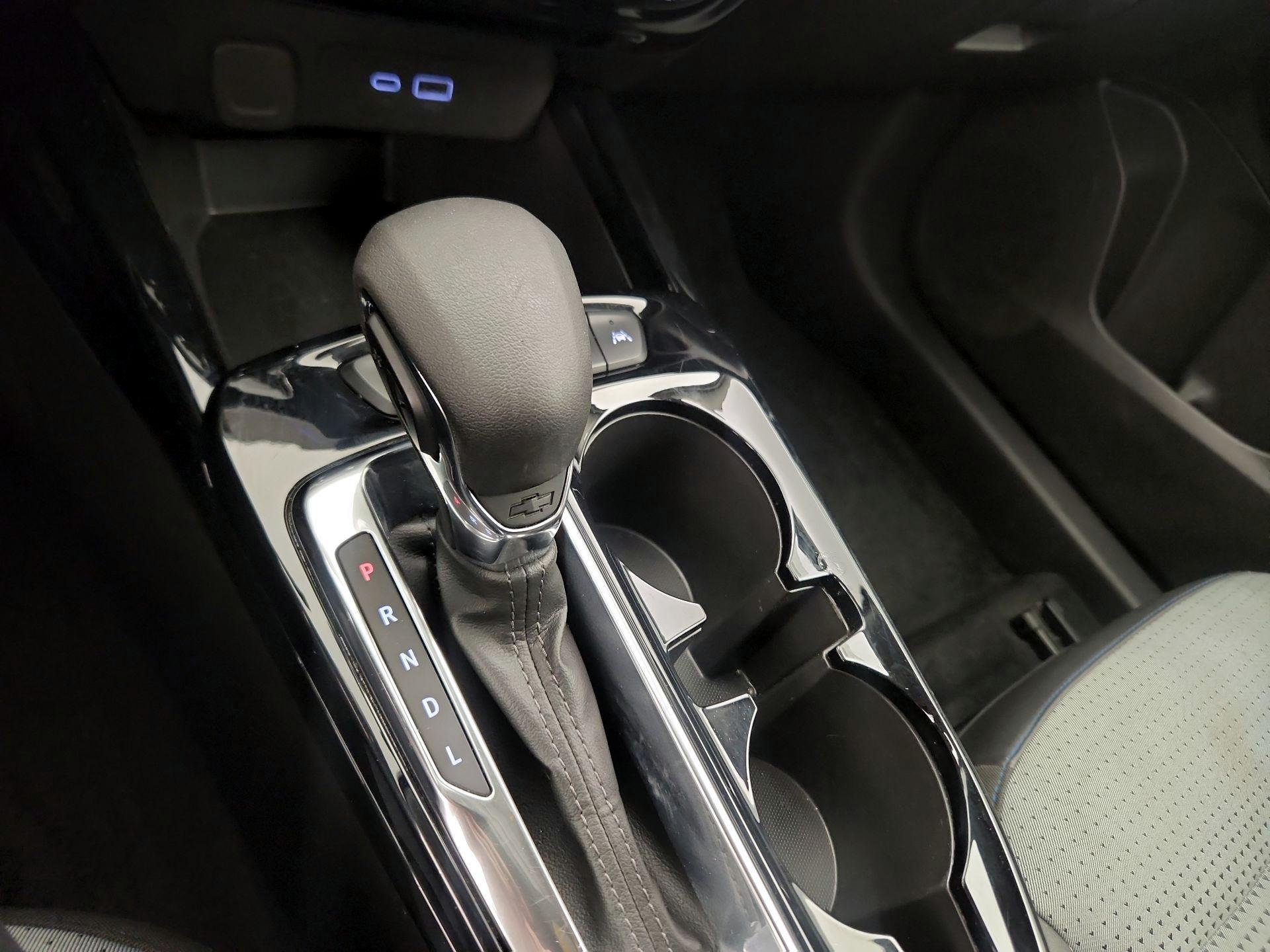 Thumbnail: 2025 Chevrolet Trax - 17