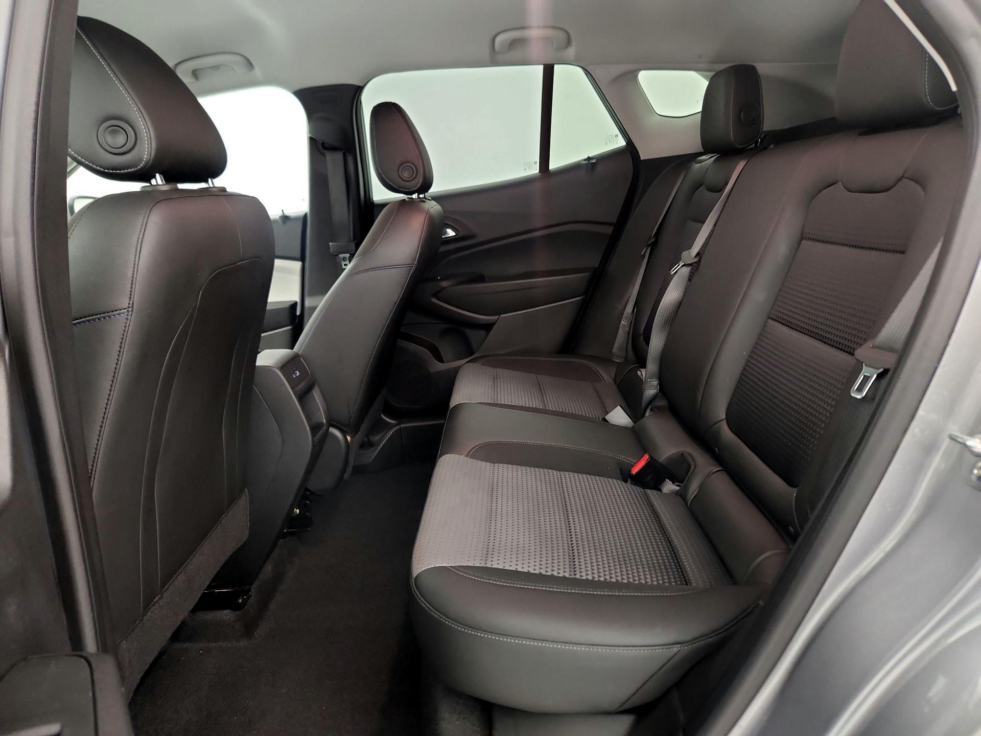 Thumbnail: 2025 Chevrolet Trax - 19