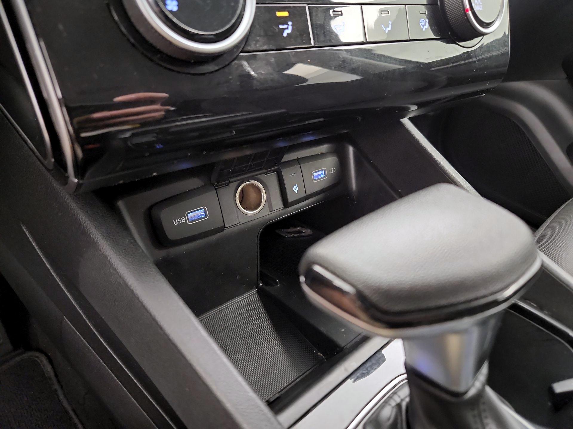 Thumbnail: 2023 Hyundai Tucson - 18