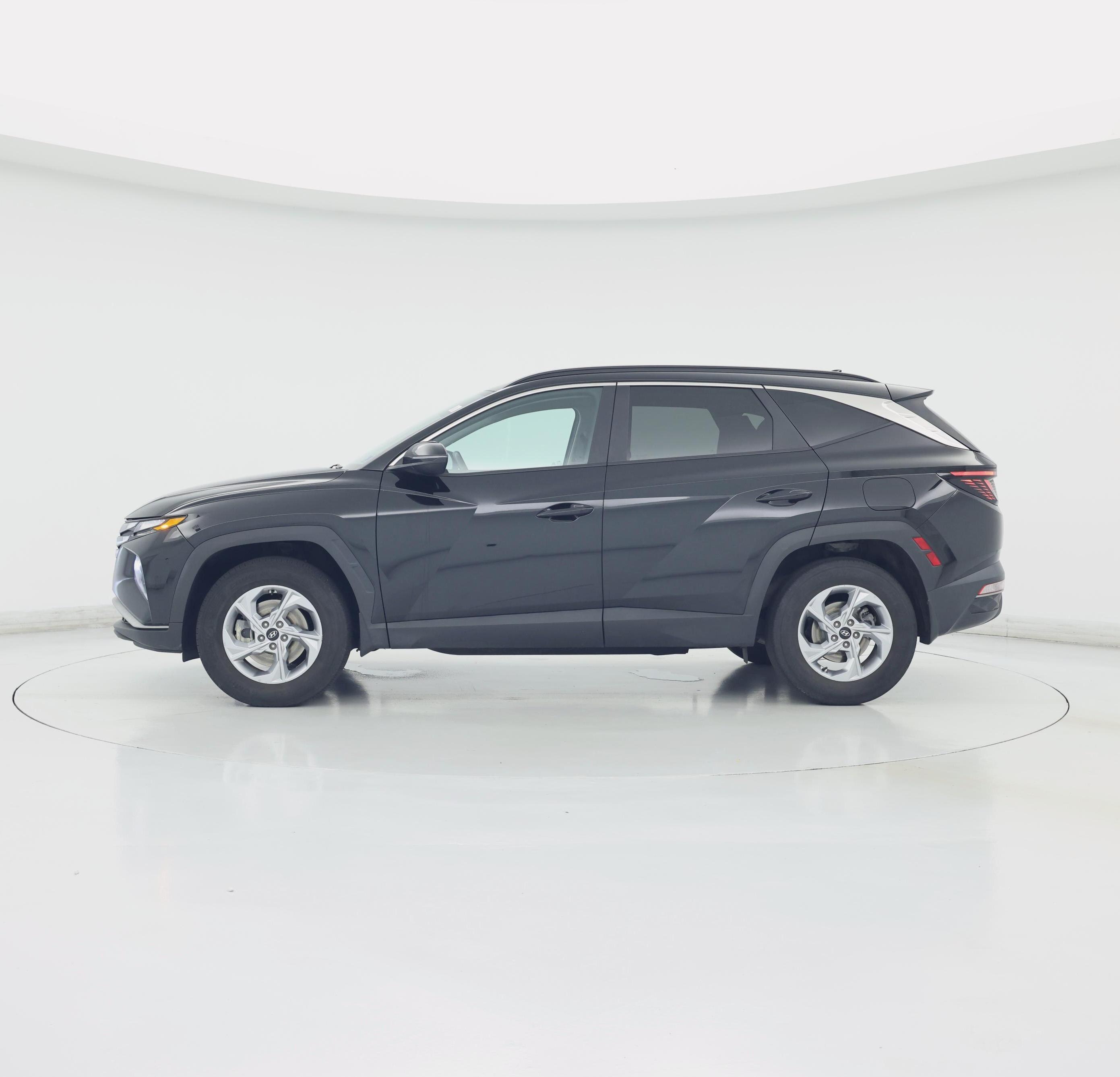 Thumbnail: 2023 Hyundai Tucson - 3