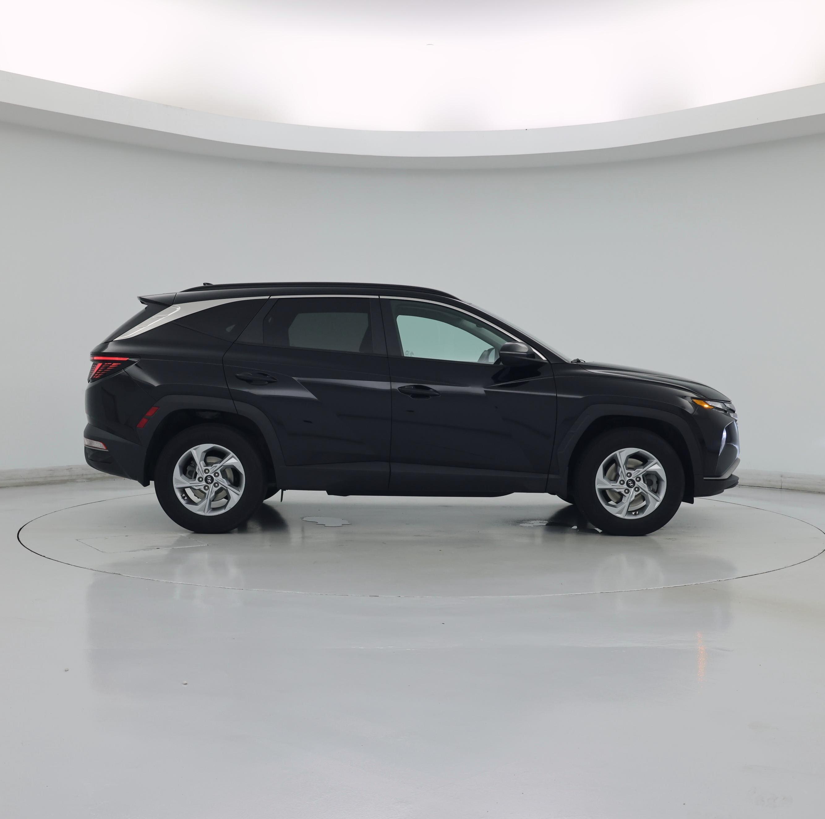 Thumbnail: 2023 Hyundai Tucson - 7