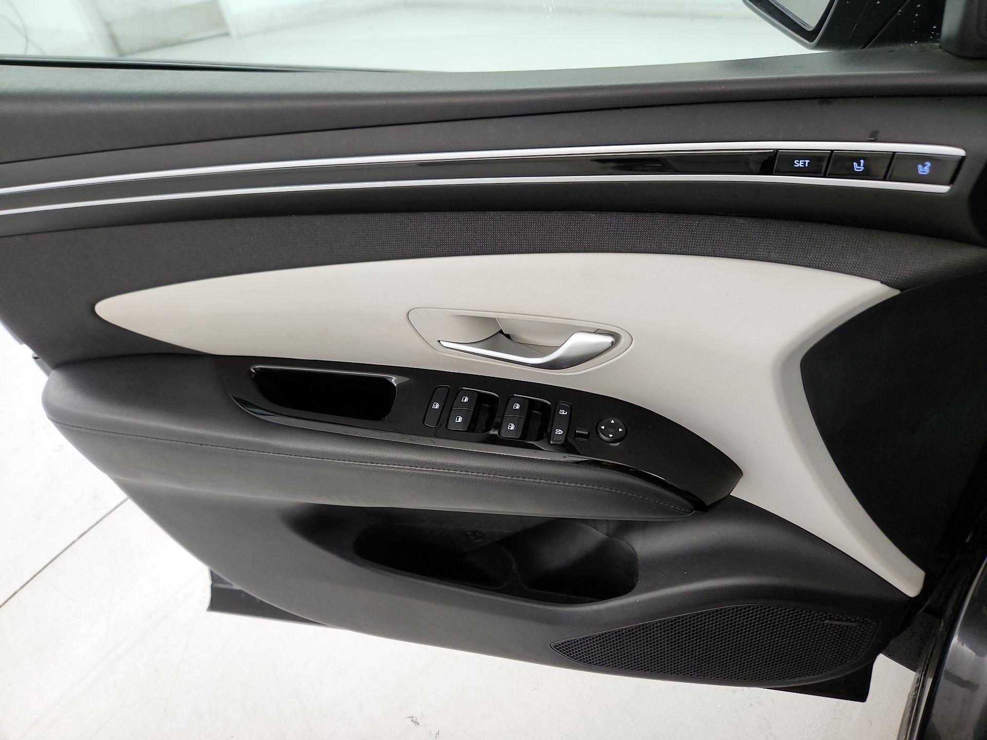 Thumbnail: 2023 Hyundai Tucson - 10