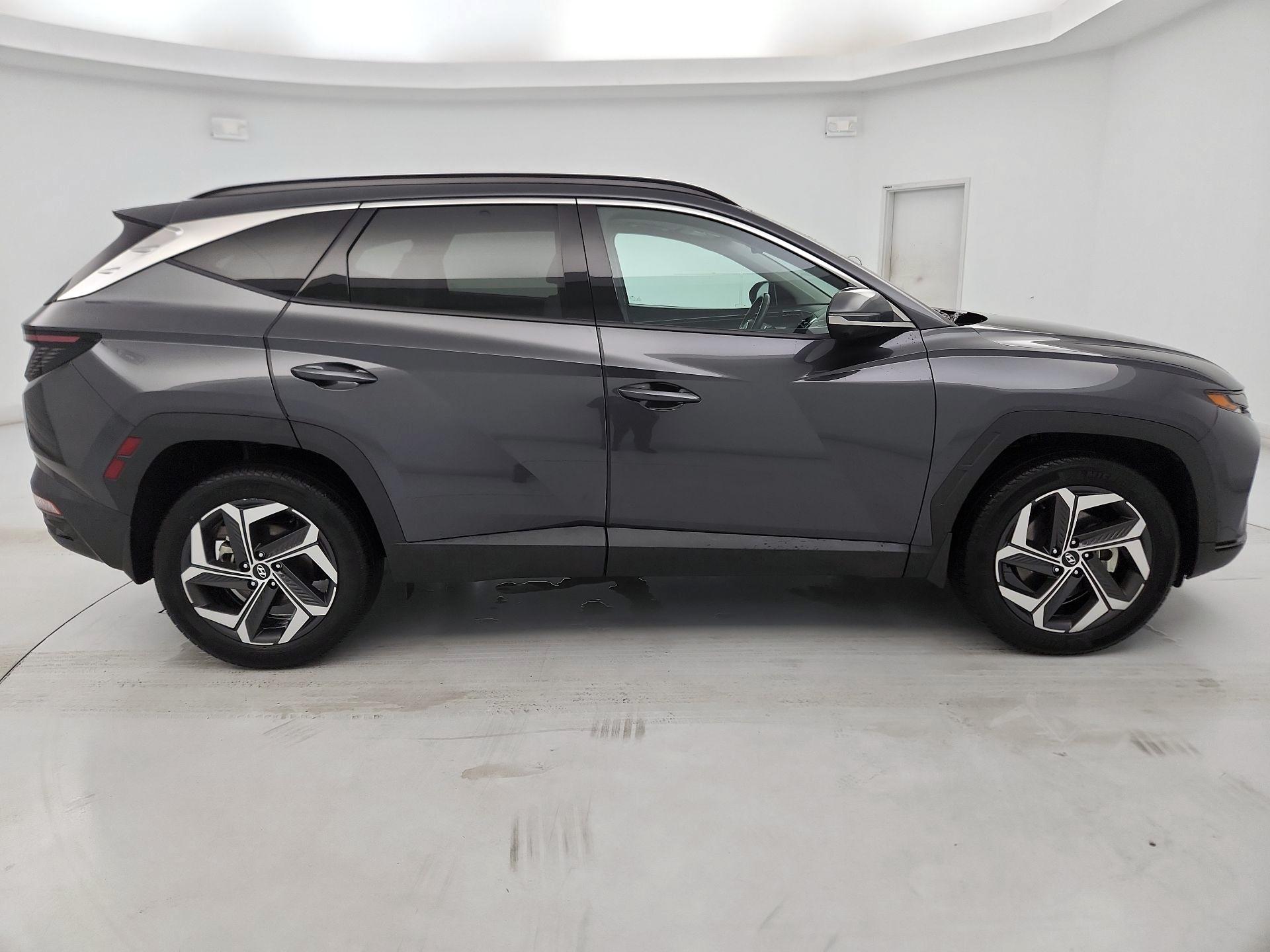Thumbnail: 2023 Hyundai Tucson - 4