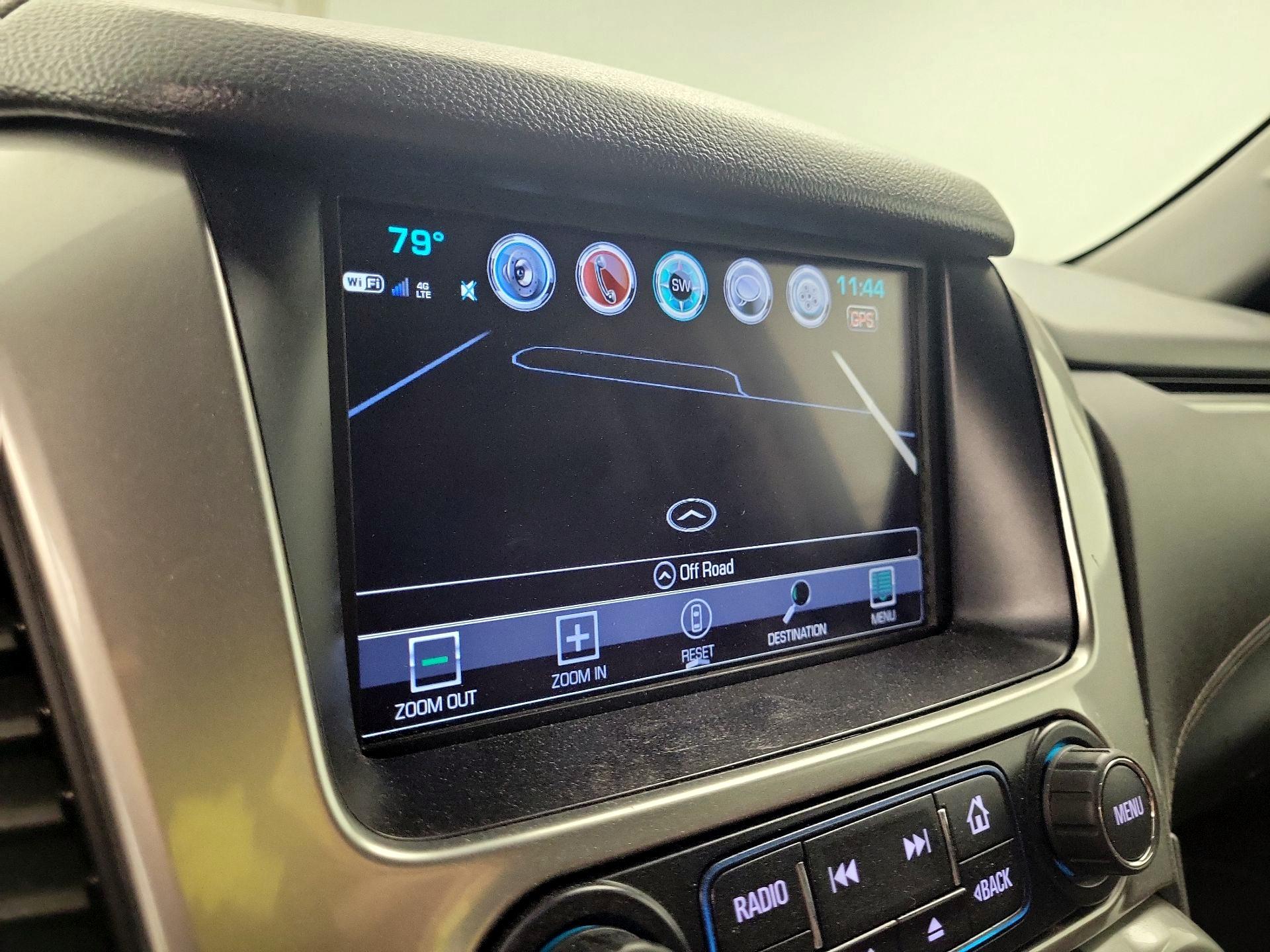 Thumbnail: 2020 Chevrolet Suburban - 14