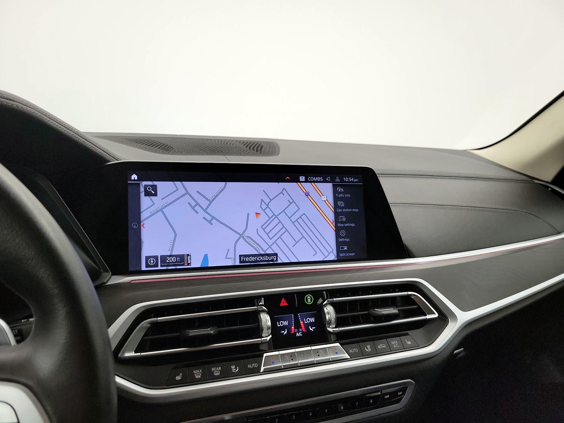 Thumbnail: 2022 BMW X7 - 14