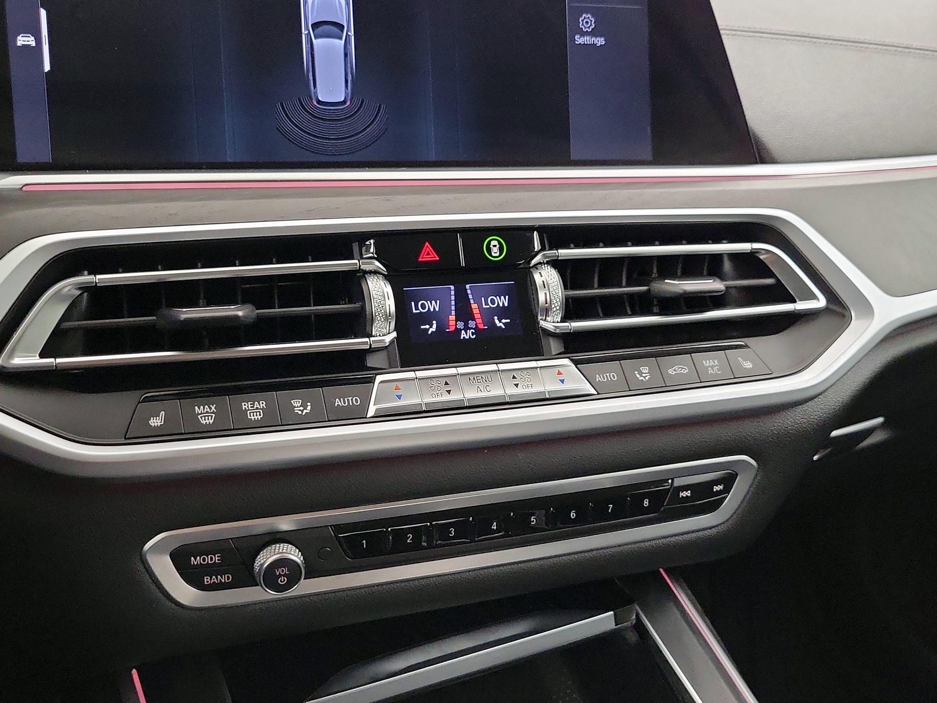 Thumbnail: 2022 BMW X7 - 17
