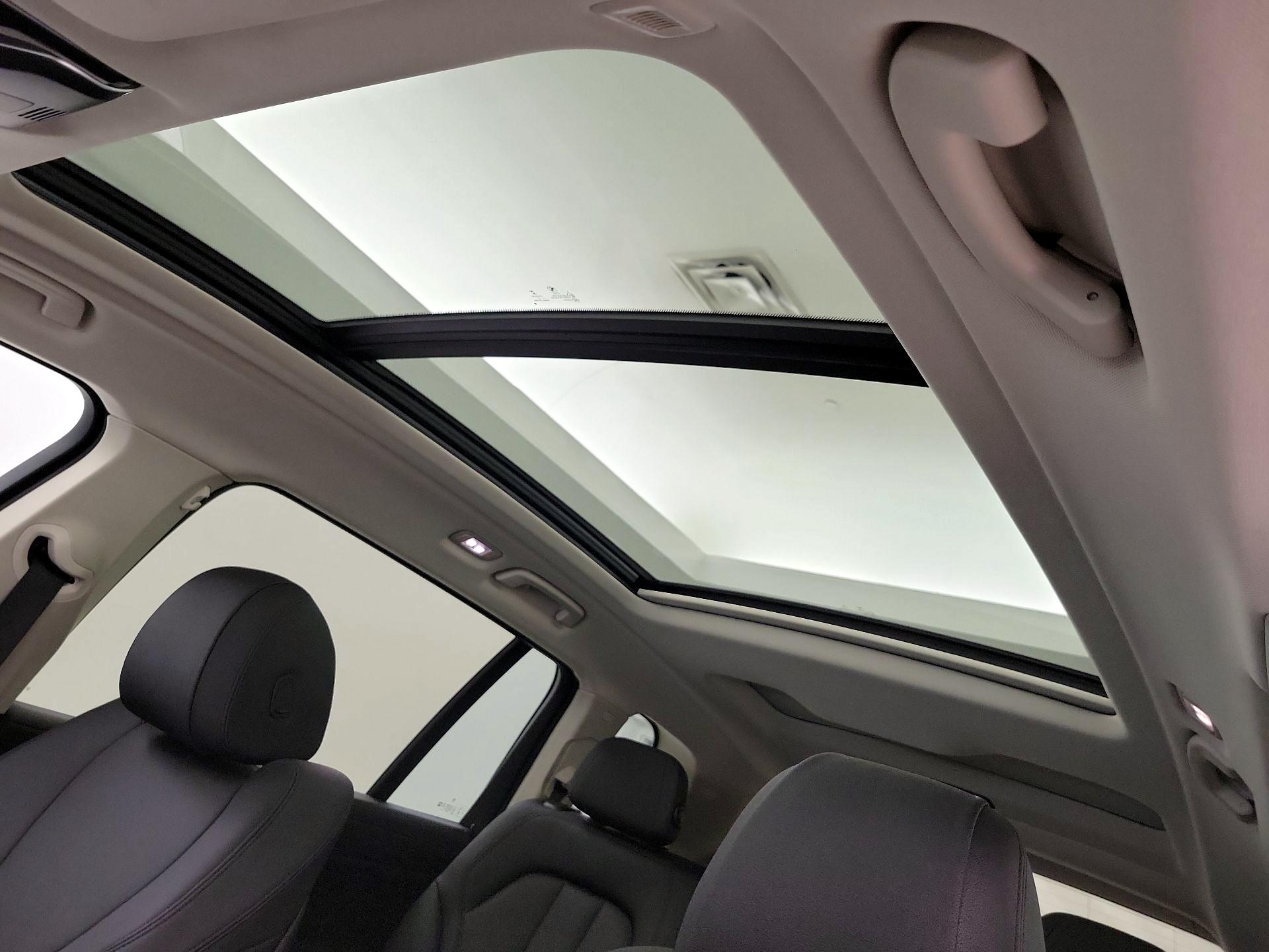 Thumbnail: 2022 BMW X7 - 20