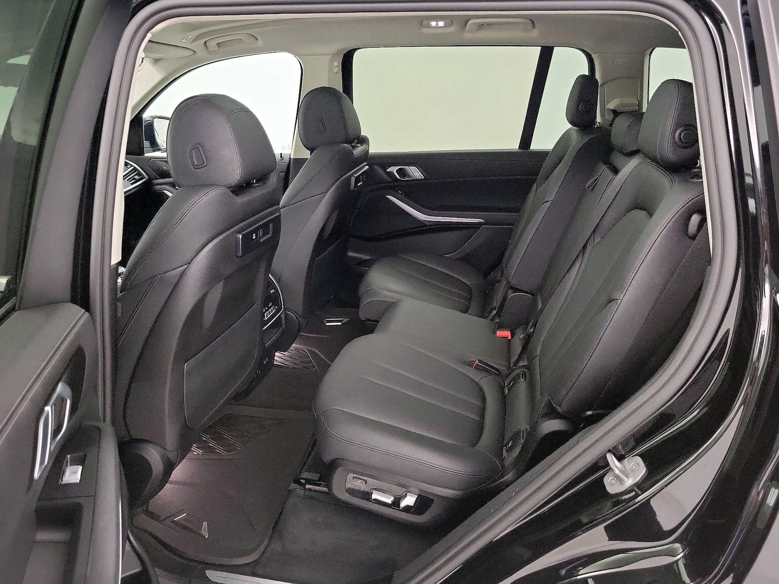 Rear Air Conditioning