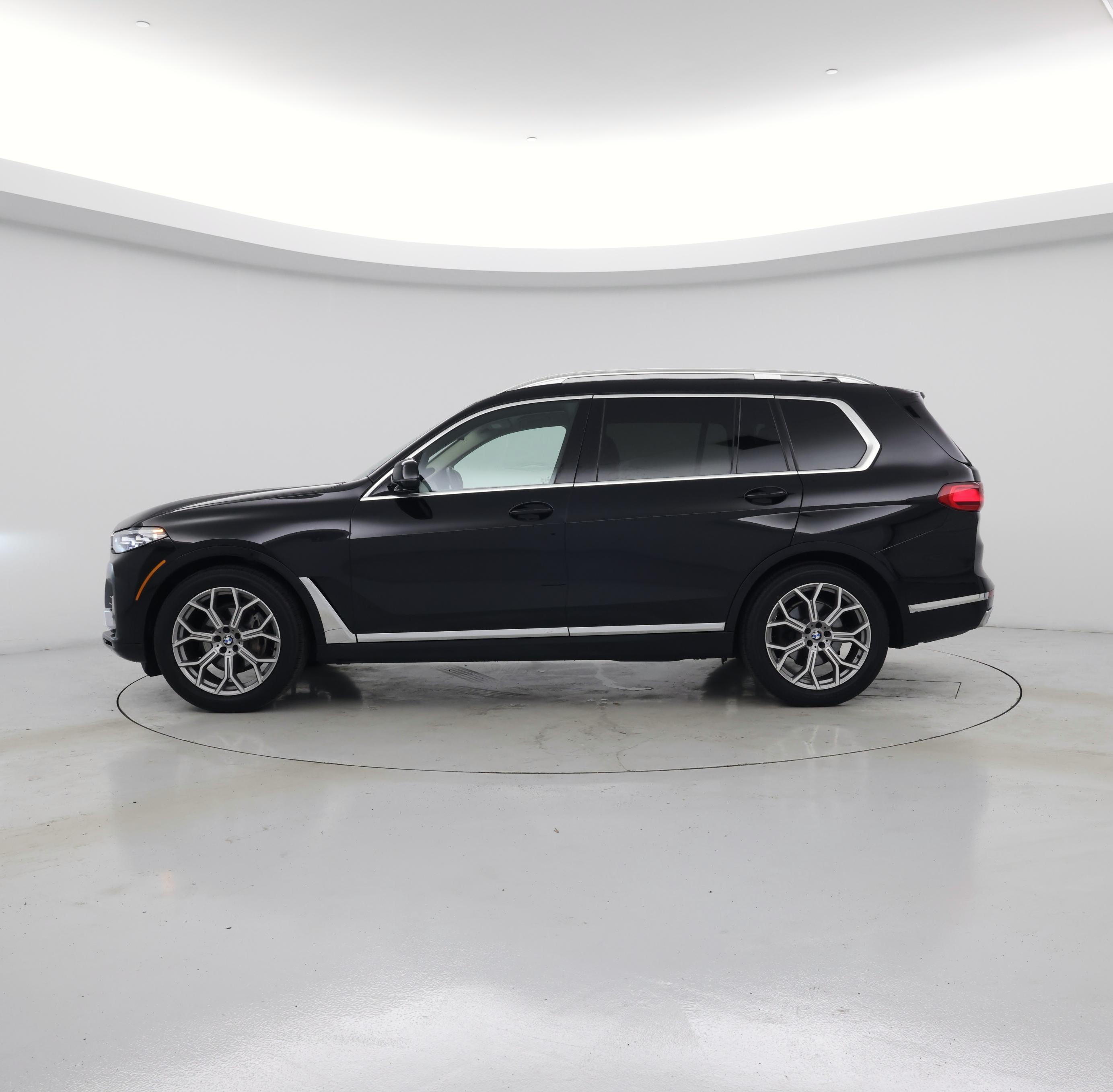 Thumbnail: 2022 BMW X7 - 3