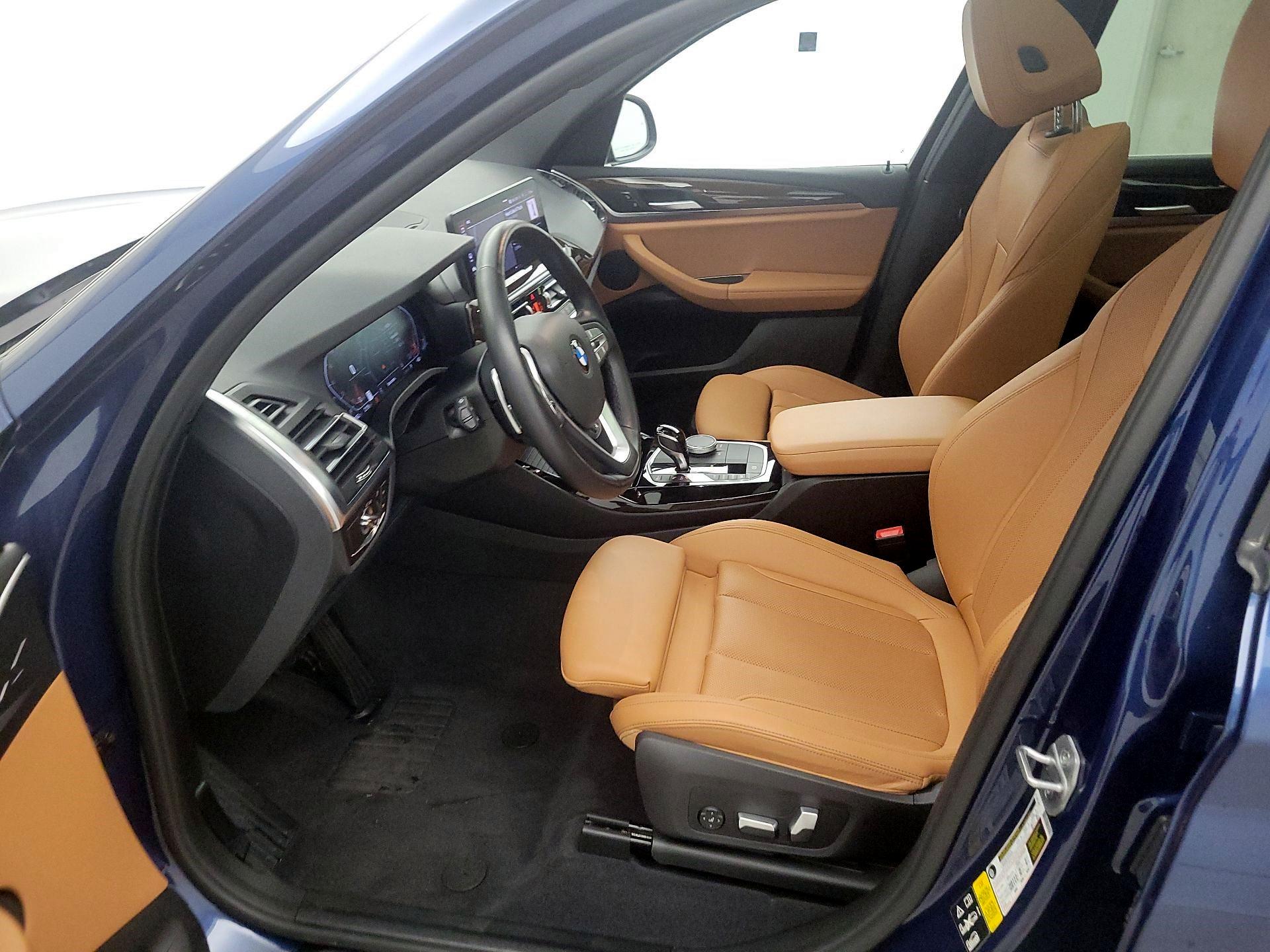 Thumbnail: 2023 BMW X3 - 11
