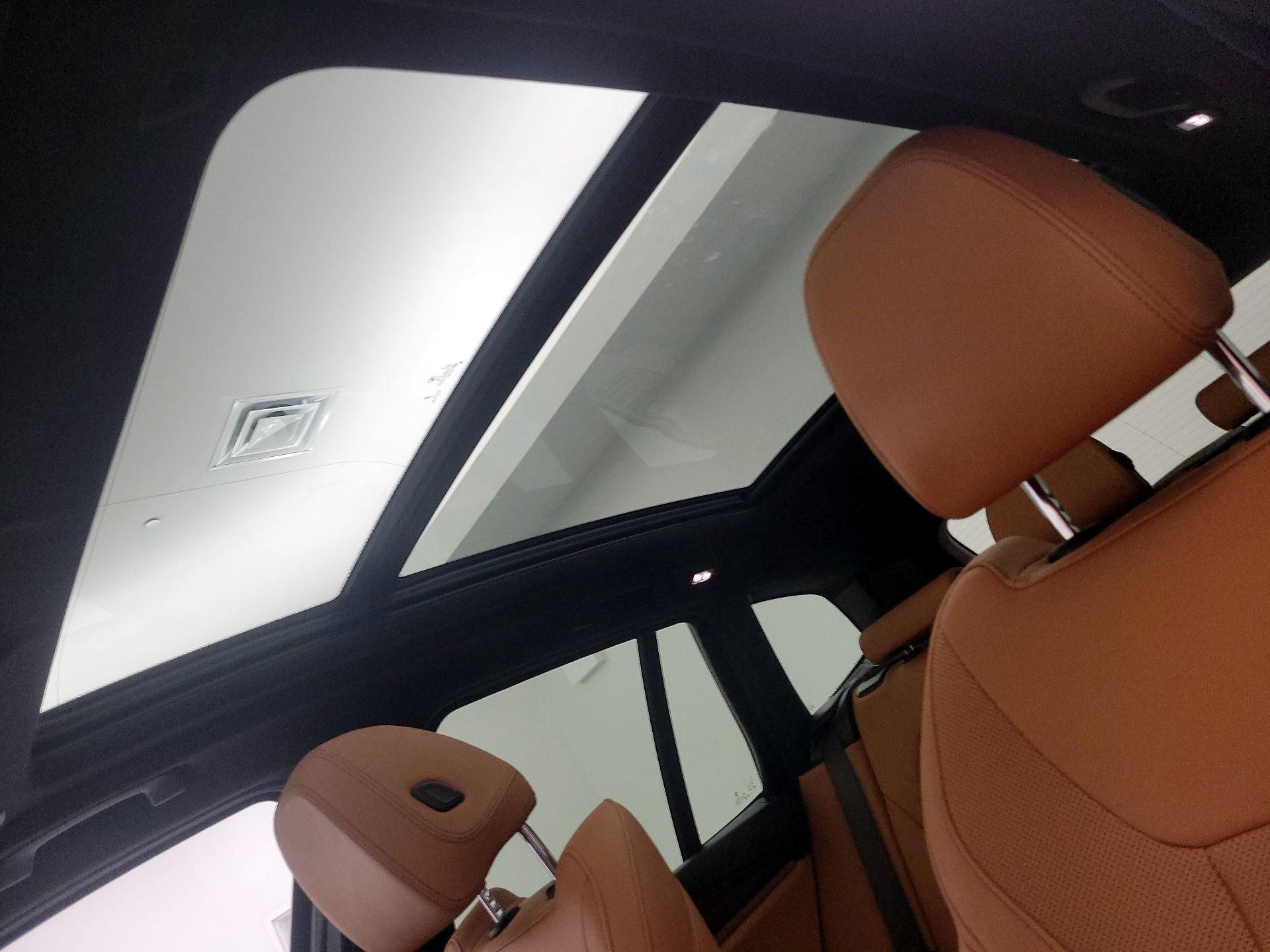 Thumbnail: 2023 BMW X3 - 19